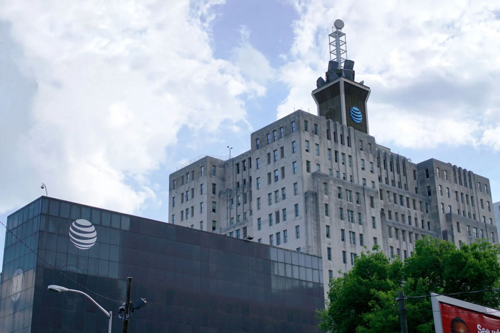 از دفاتر قدیمی AT&T در نیویورک