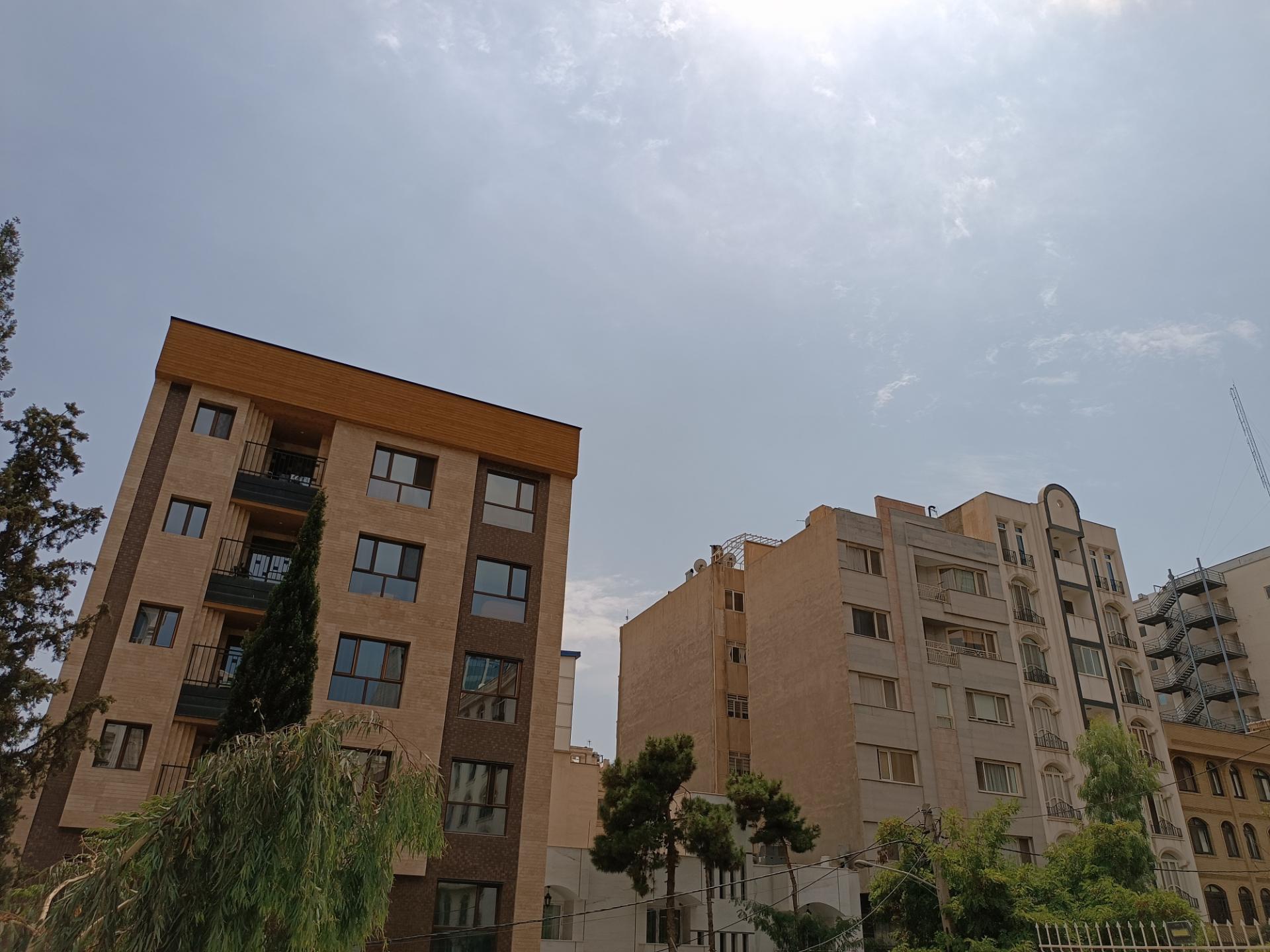 دوربین اصلی ردمی نوت 11S - روز