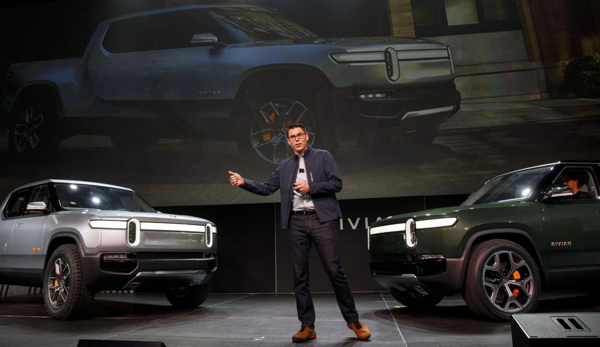 معرفی خودروی Rivian R1T ریویان سال ۲۰۱۸