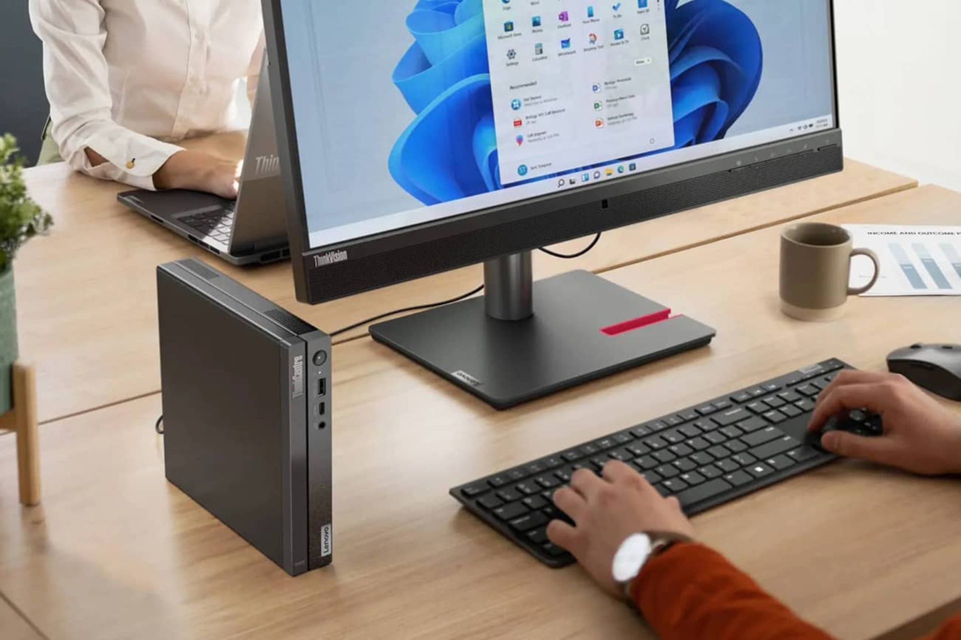 کامپیوتر لنوو  کوچک ThinkCentre neo 50q Gen 4