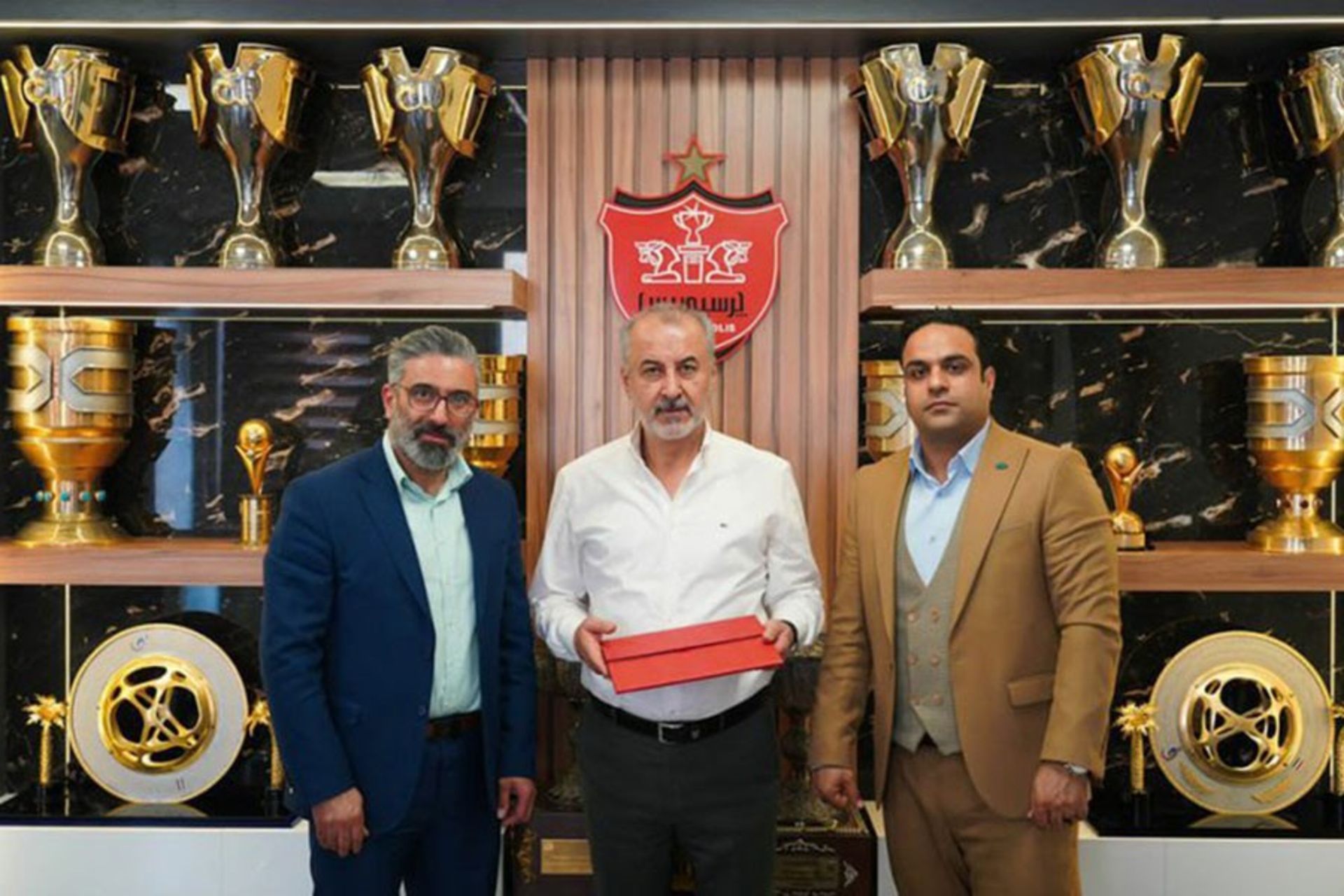 نویتکس اسپانسر پرسپولیس