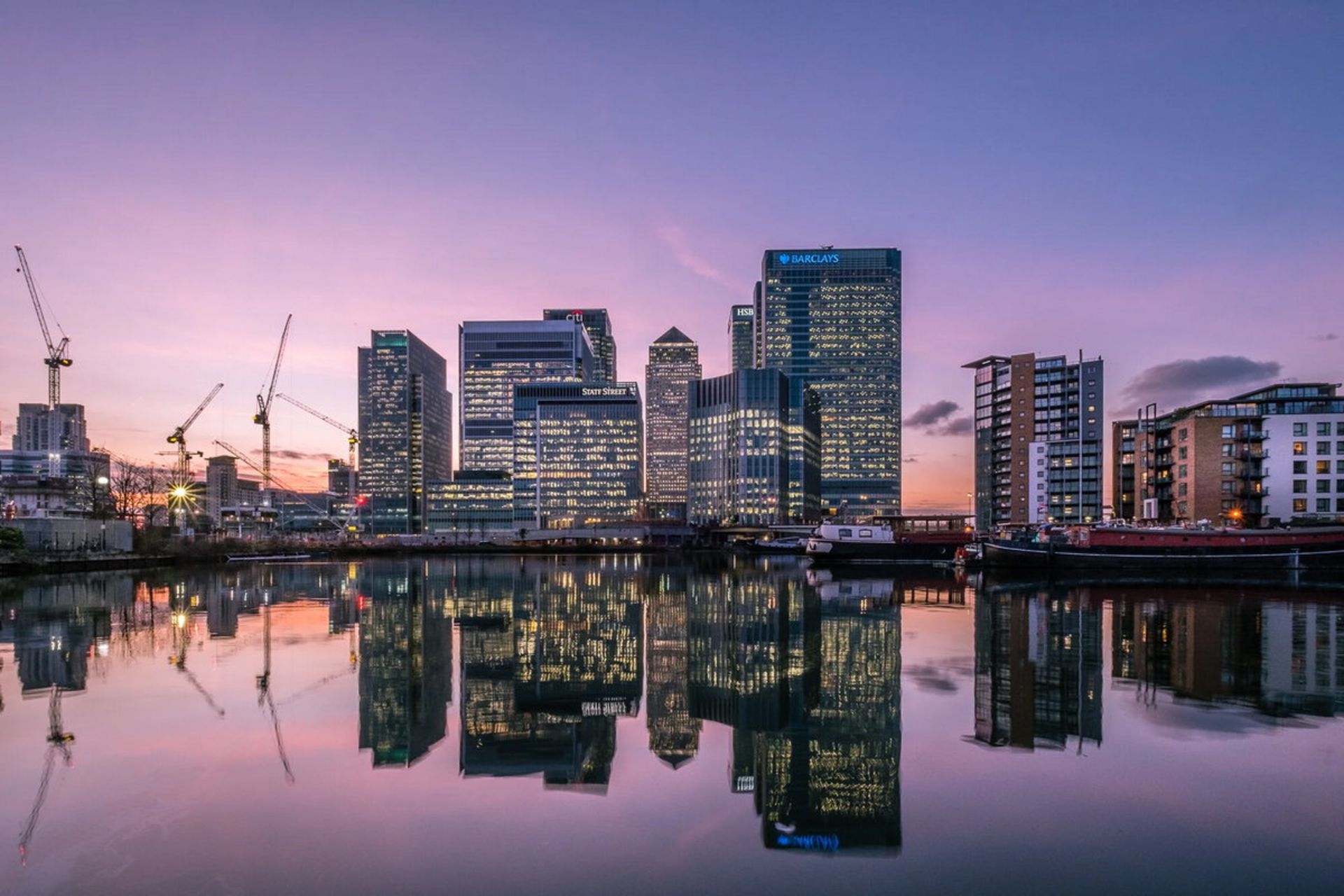 منطقه کنری وارف لندن