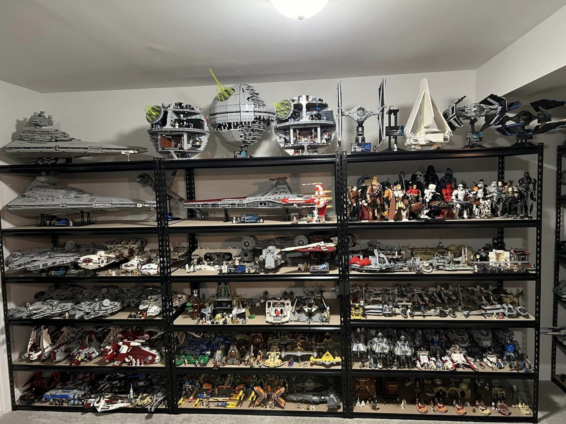 قفسه کلکسیون لگو جنگ ستارگان