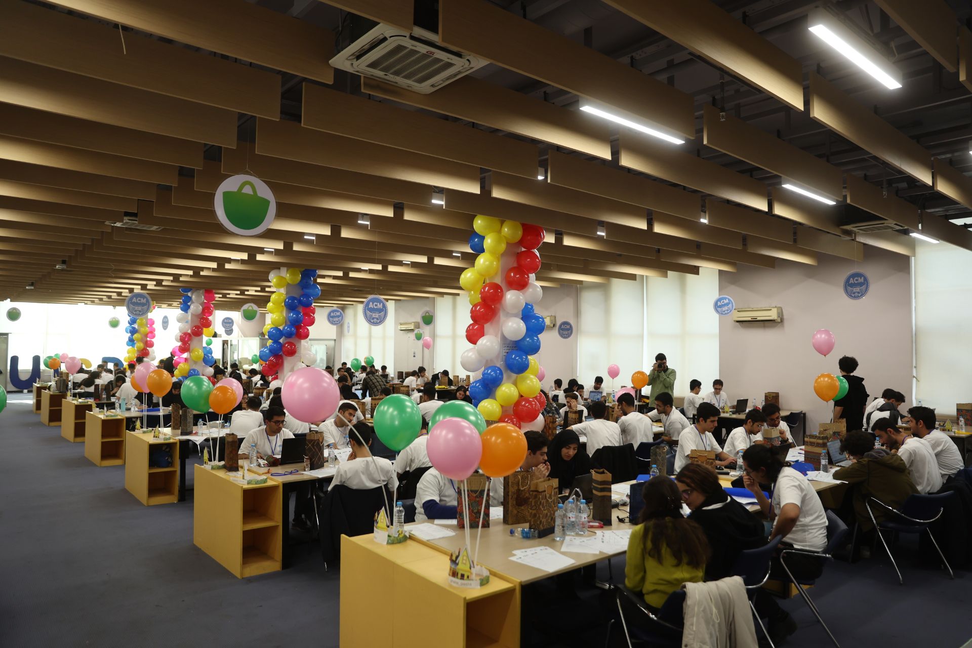 برنامه‌نویسان بازار