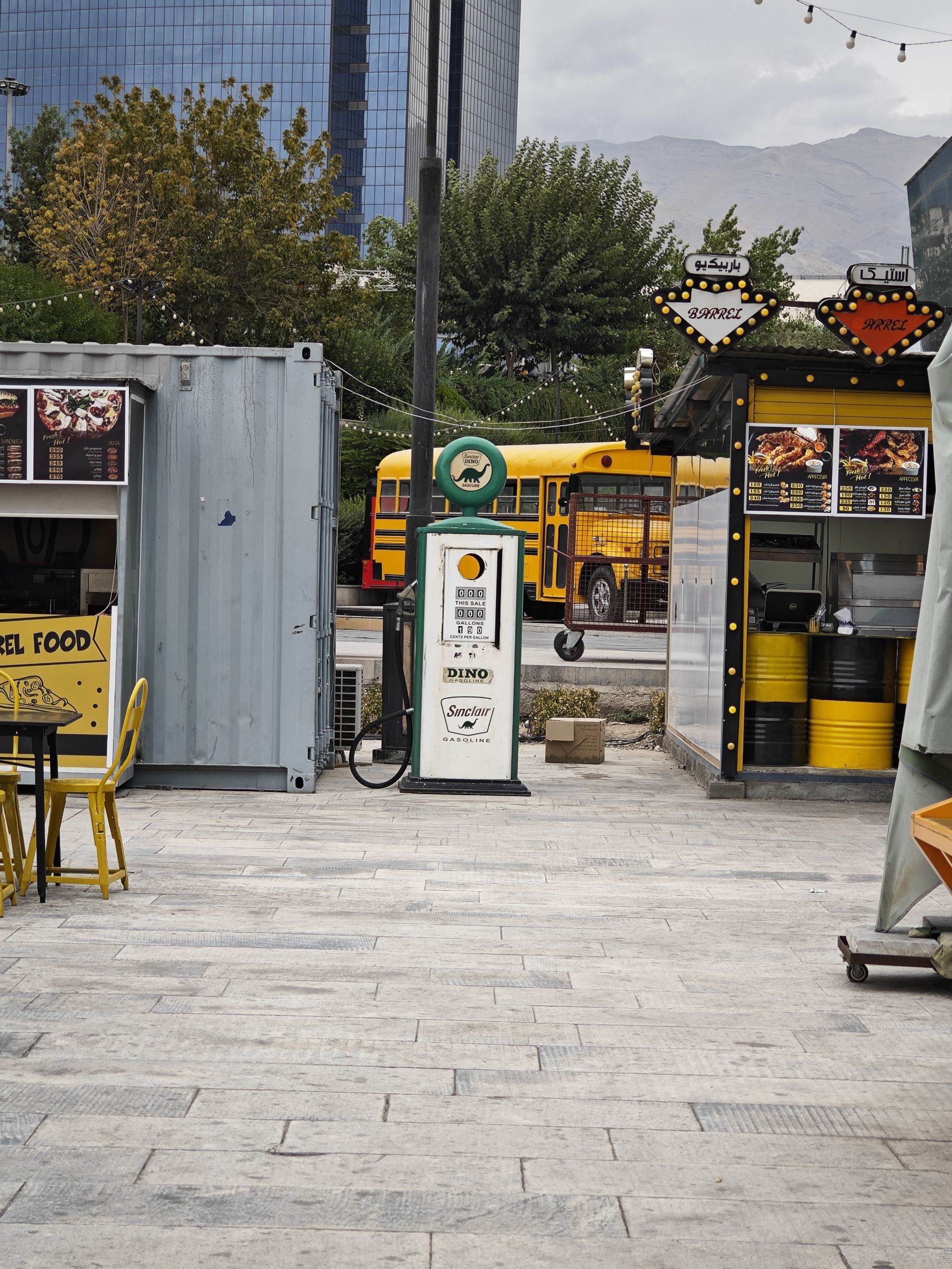 شیائومی ۱۳ اولترا - زوم ۳ برابری