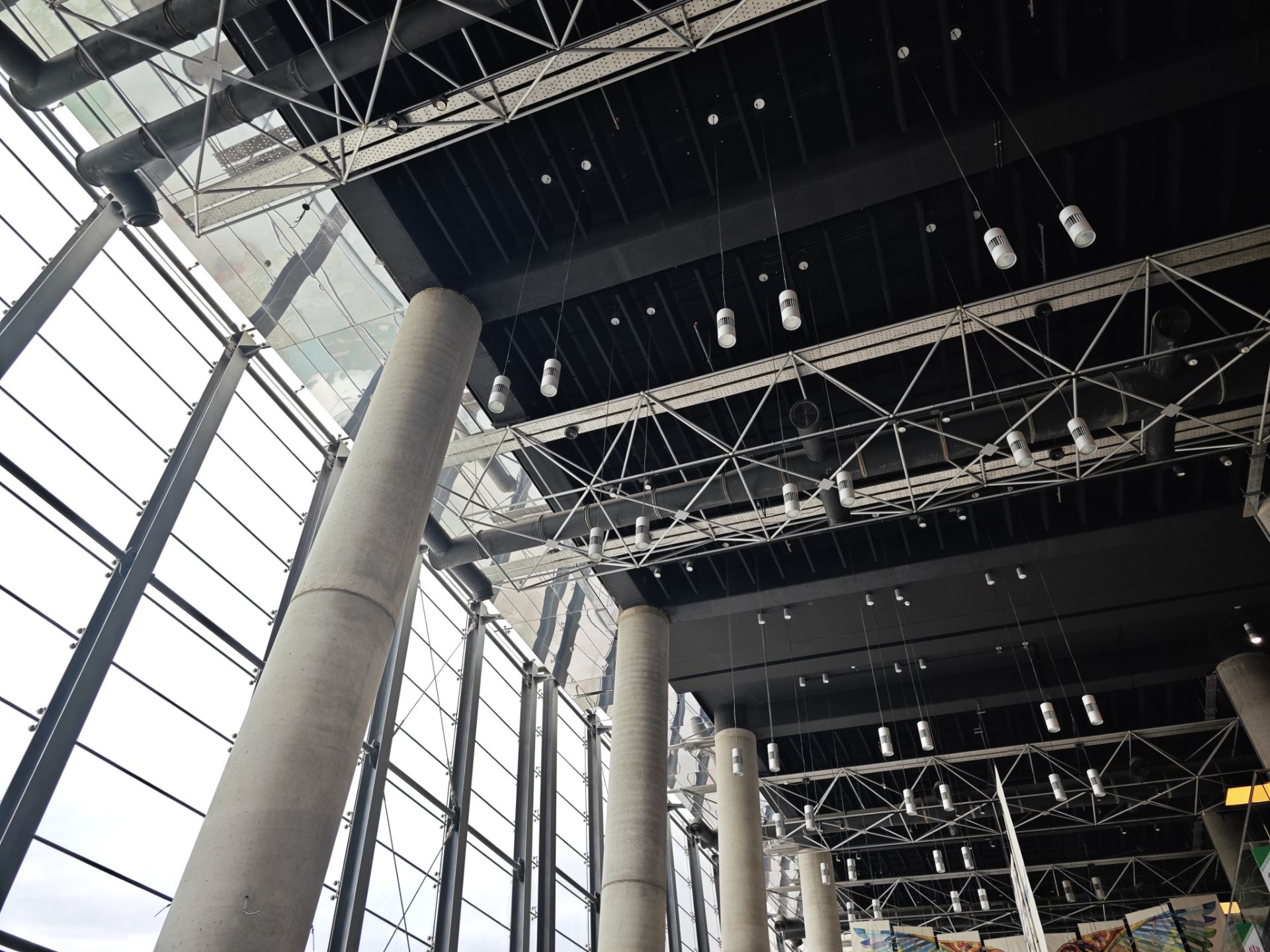 عکس ثبت شده با دوربین اصلی شیائومی ۱۳ اولترا - HDR