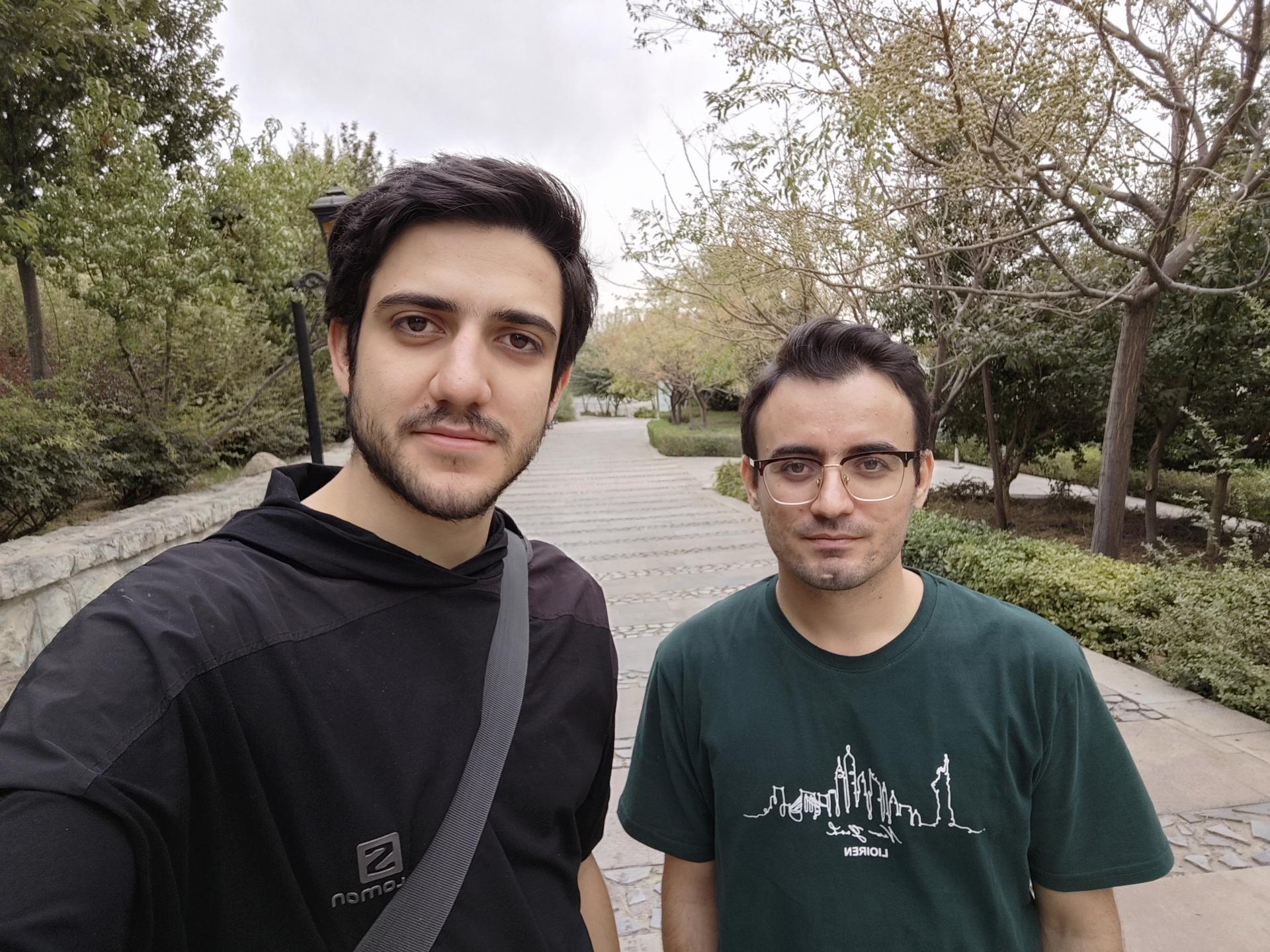 دوربین سلفی شیائومی ۱۳ اولترا