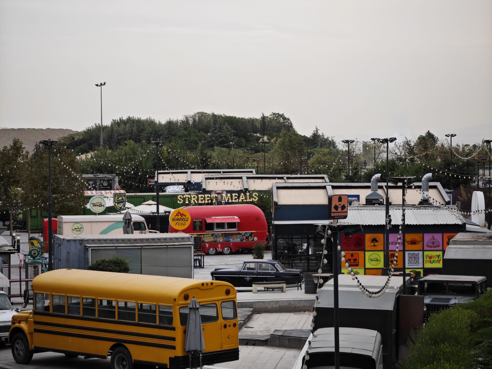 زوم ۵ برابری - شیائومی ۱۳ اولترا - روز