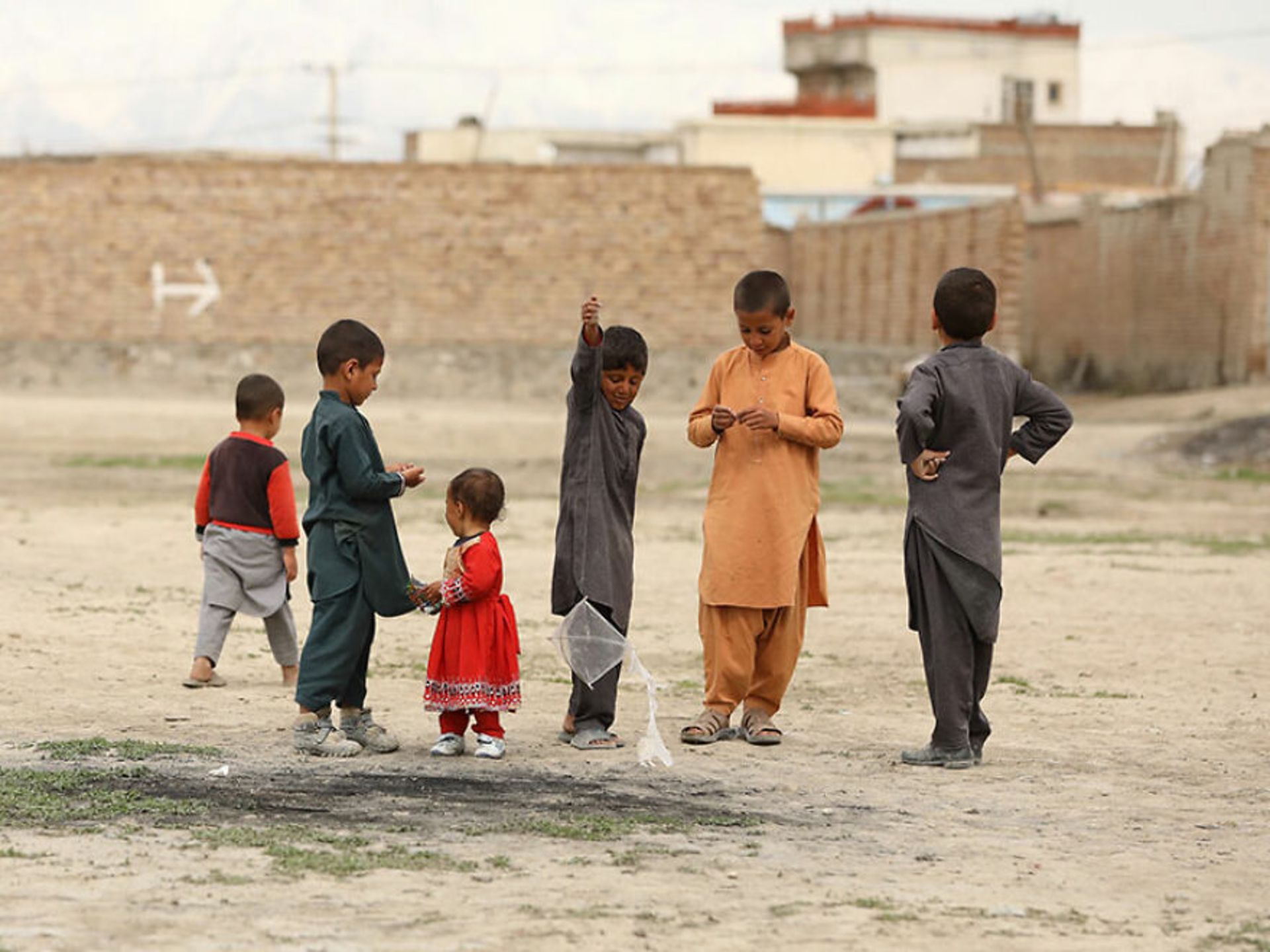 بازی کودکان افغان