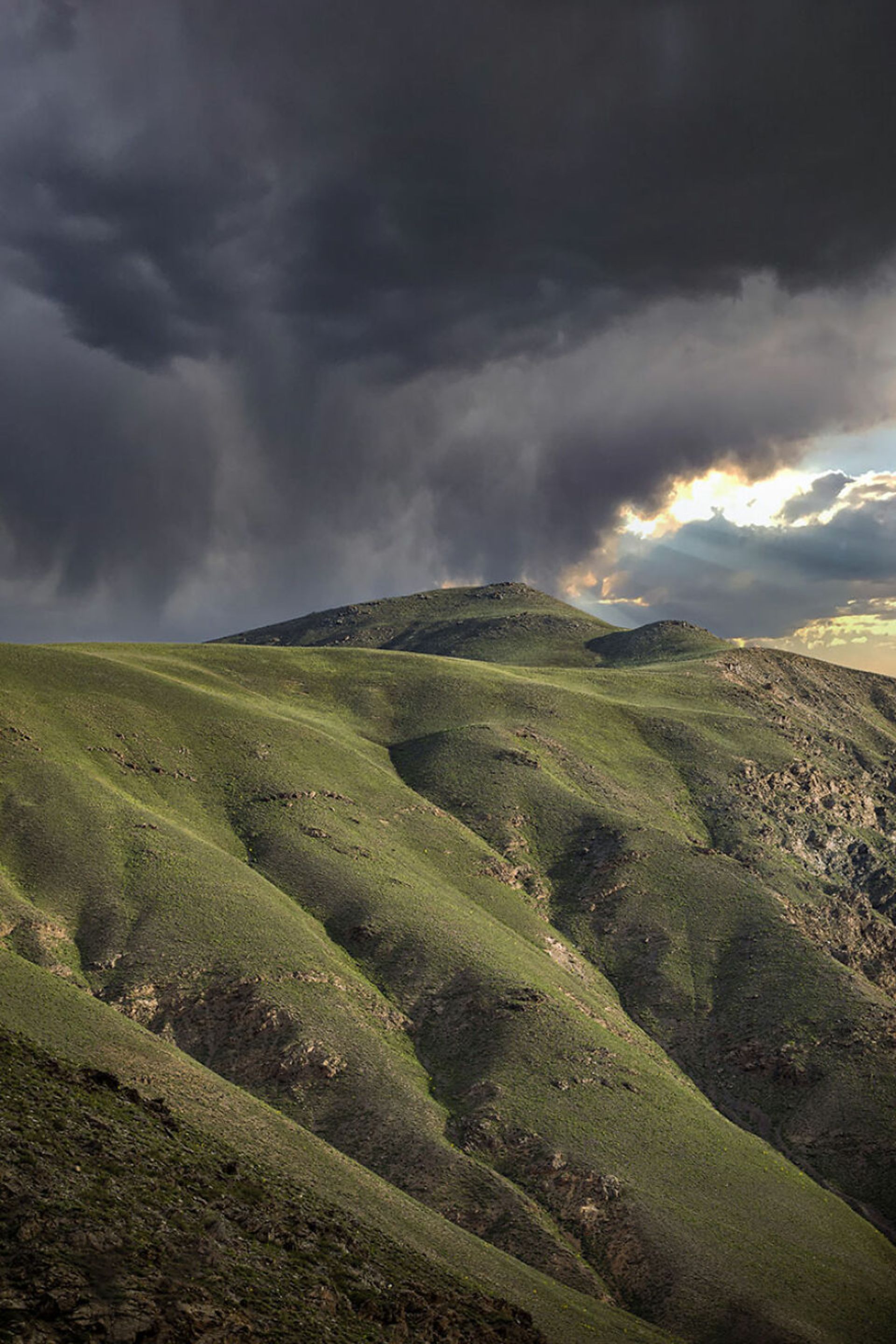 آسمان ابری افغانستان