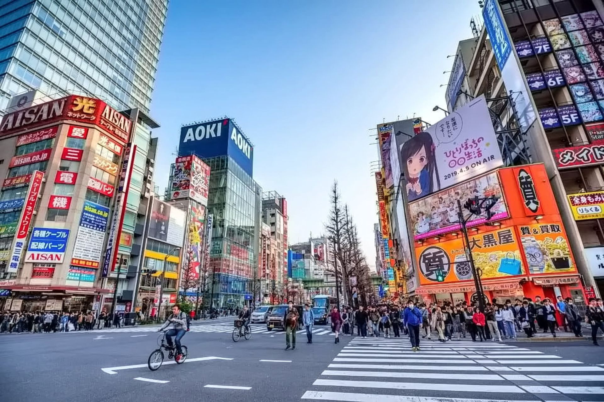 خیابانی عادی در توکیو