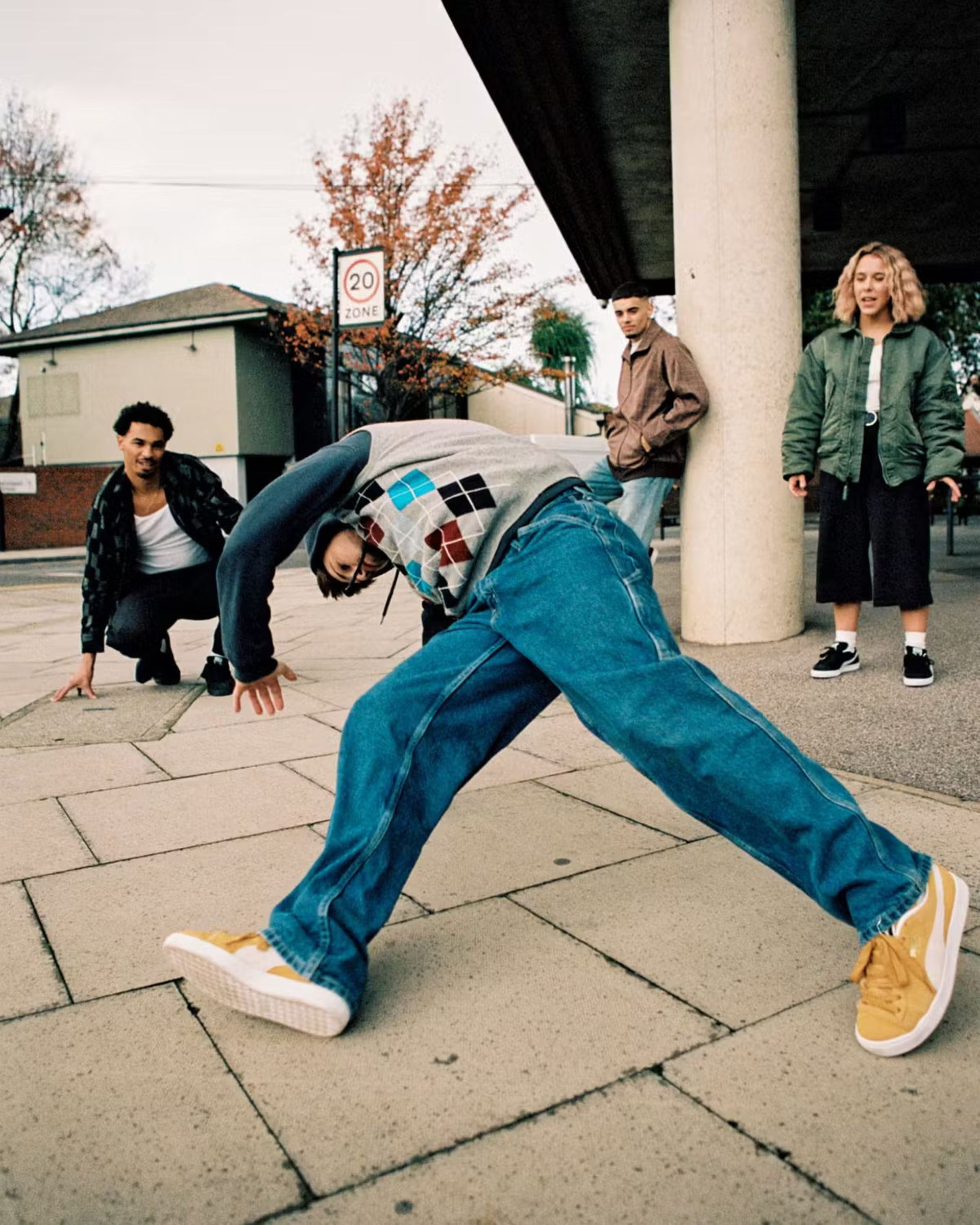 کفش پوما سوئد (Puma Suede) در پای رقصندگان بریک (B-boys)