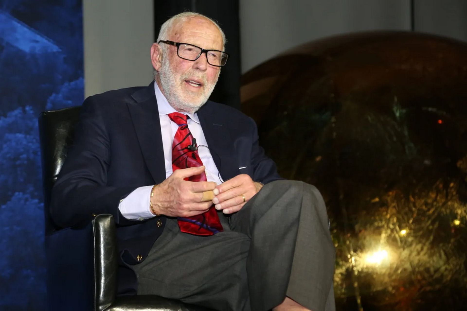 جیم سایمنز ریاضی‌دان و پیشگام نظریه‌ی چِرن-سایمنز