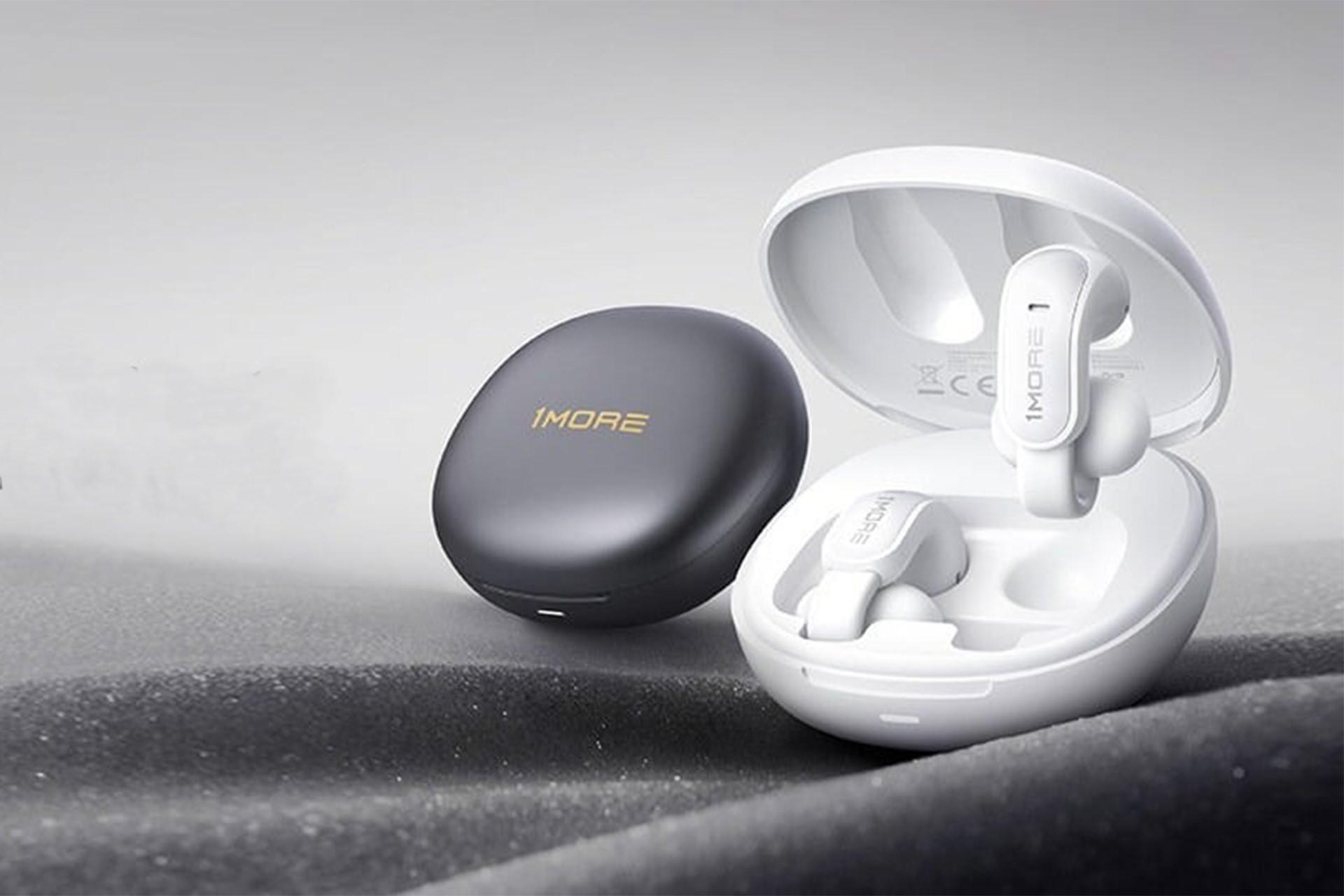 هدفون وان‌مور Ear Clip S12 داخل کیس 