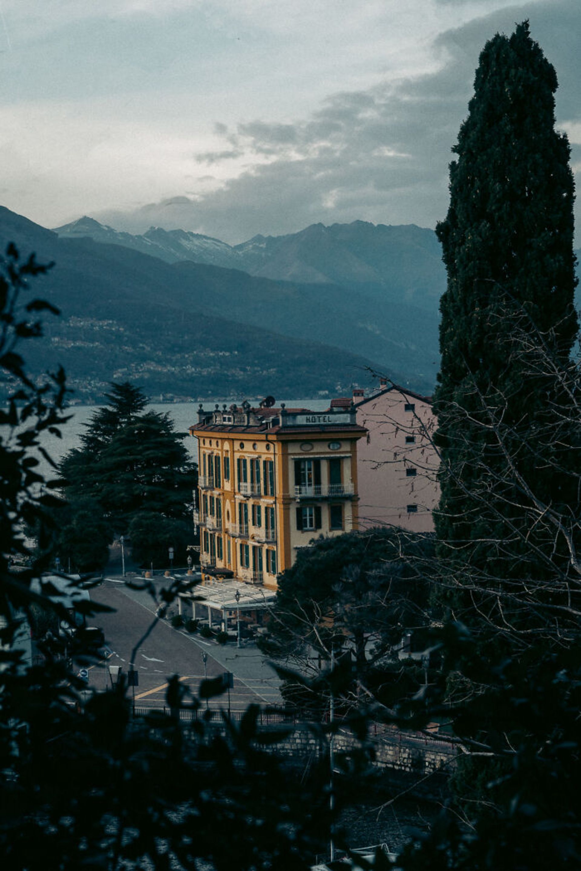 ساختمان و مناظر ایتالیا دریاچه کومو