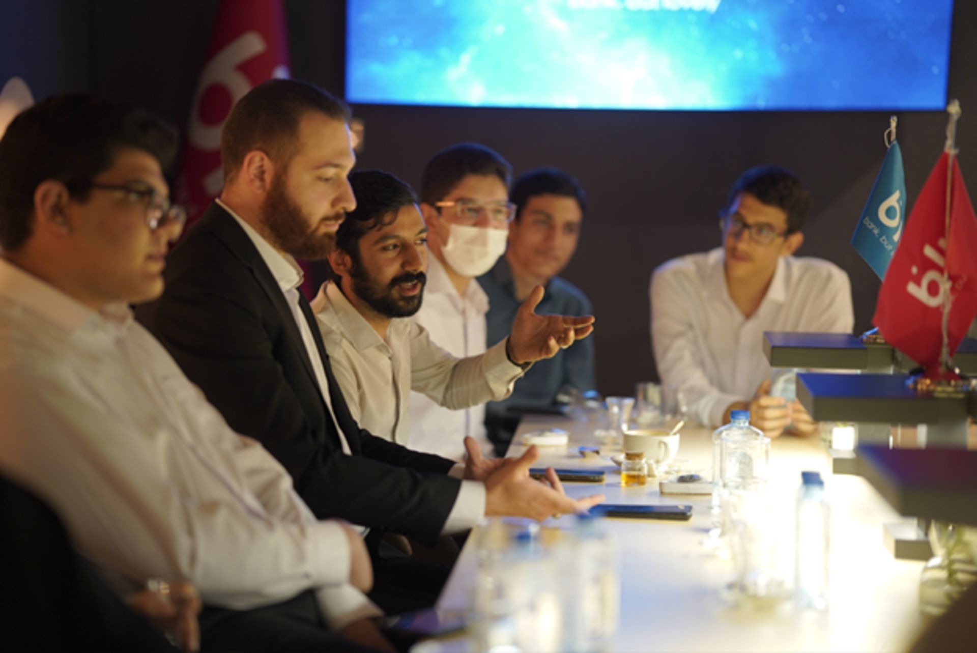 بلوبانک از مدال‌آوران المپیاد نجوم تقدیر کرد