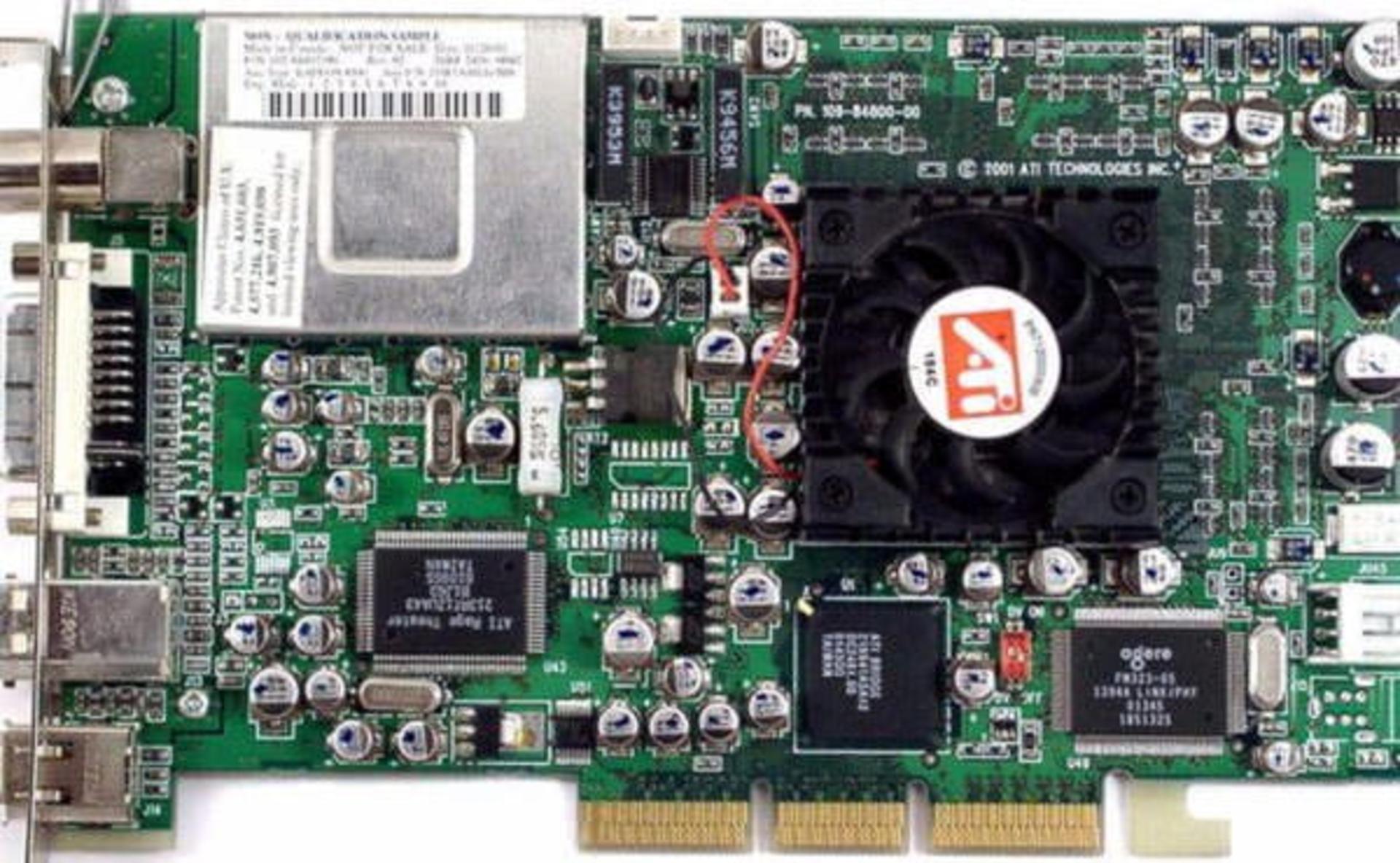 ATI All-In-Wonder Radeon 8500 (2001)