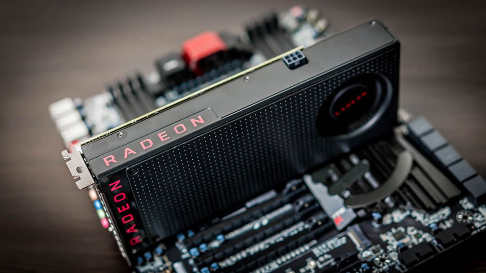 کارت گرافیک AMD Radeon RX 480