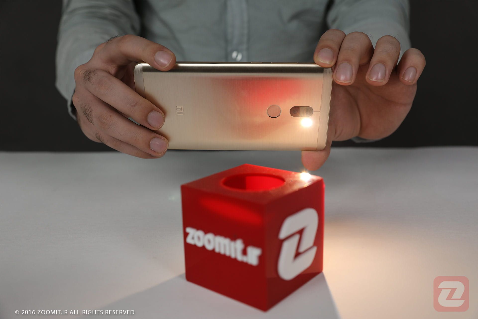 می 5 اس می 5 اس پلاس