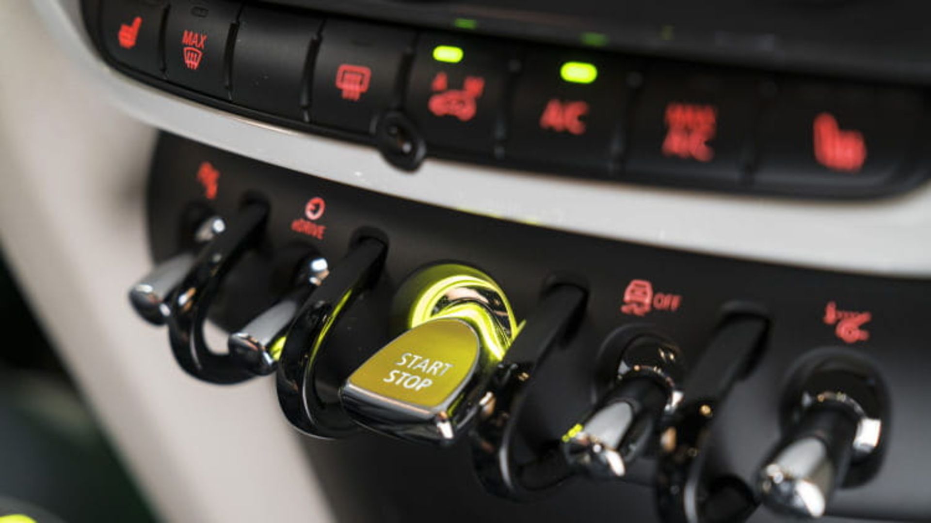 مینی کانتری من 2017/mini Country man