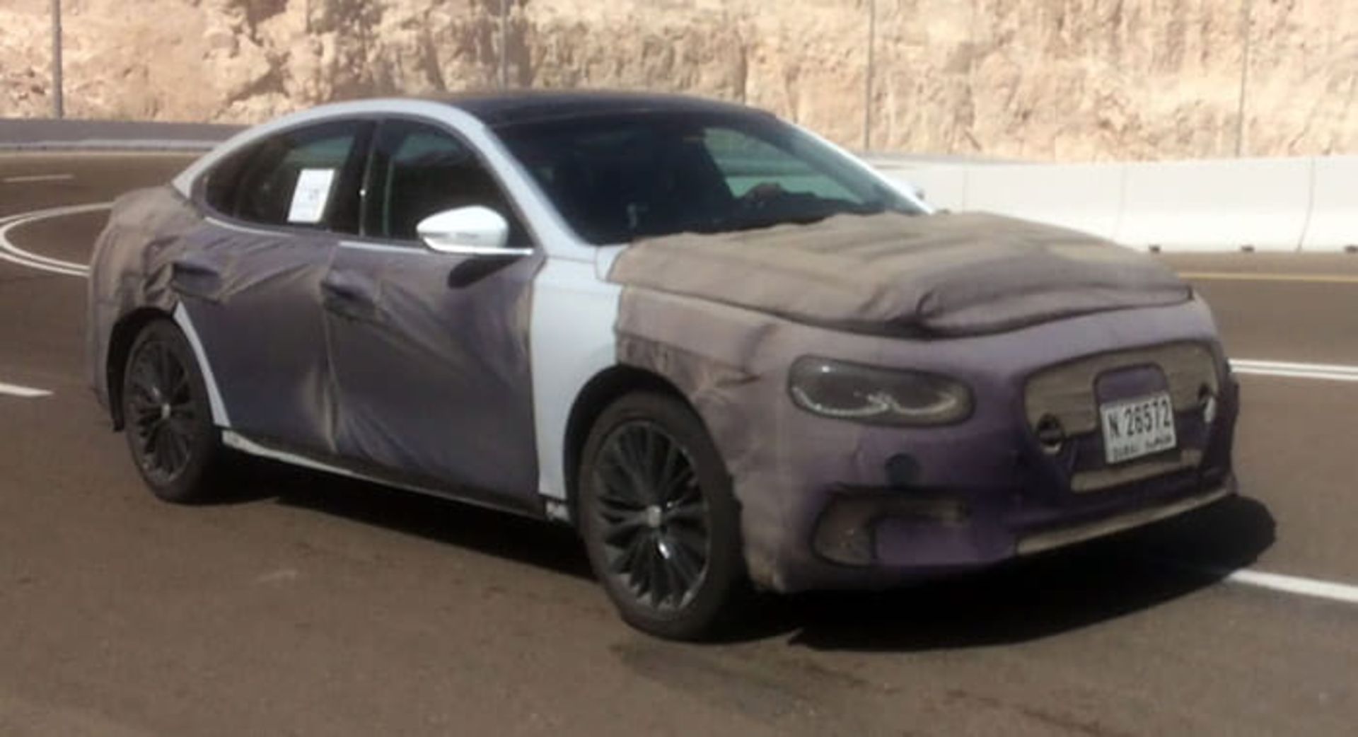 هیوندای آزرا ۲۰۱۷