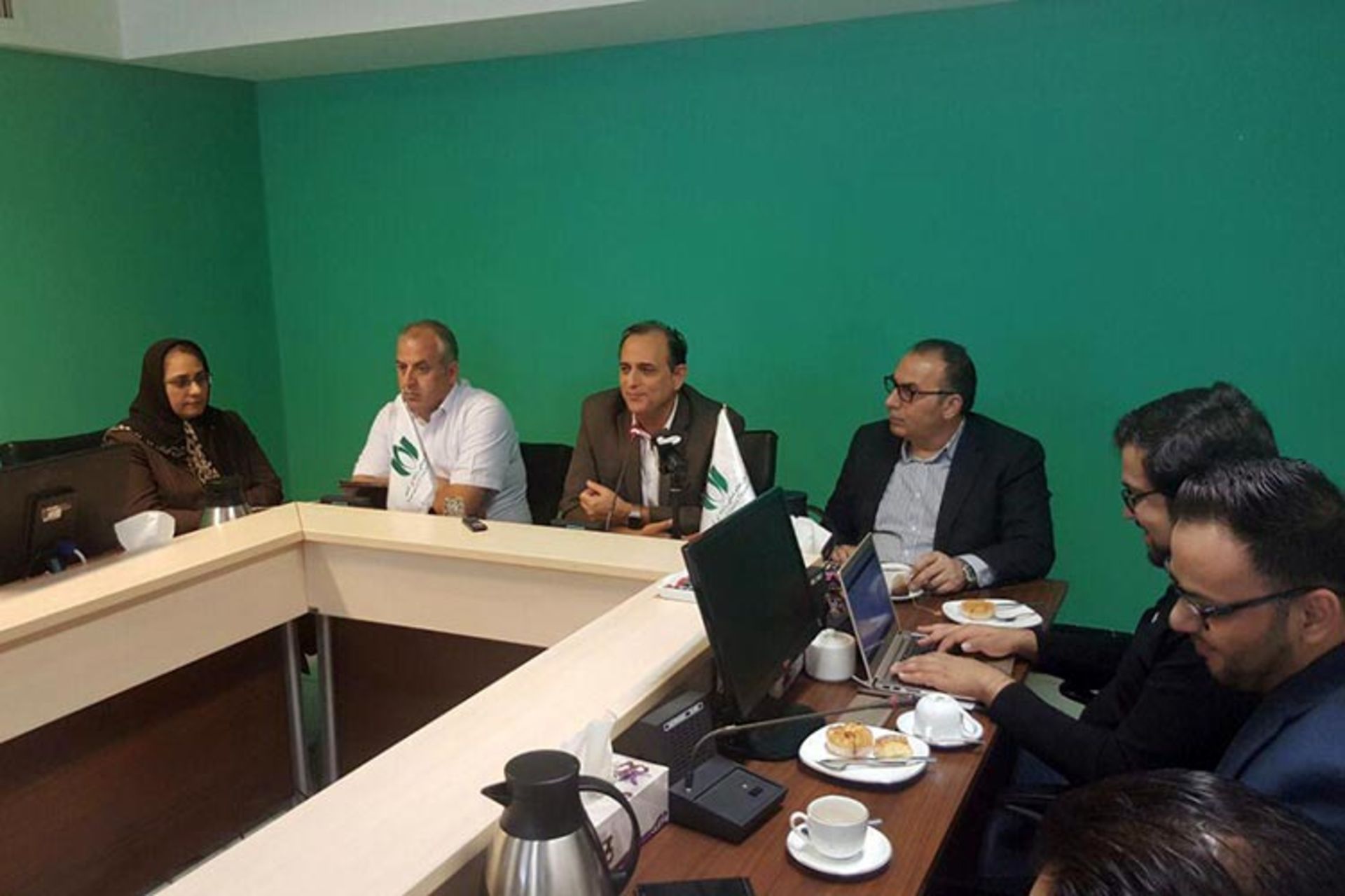 نشست خبری نمایشگاه الکامپ ۲۰۱۶