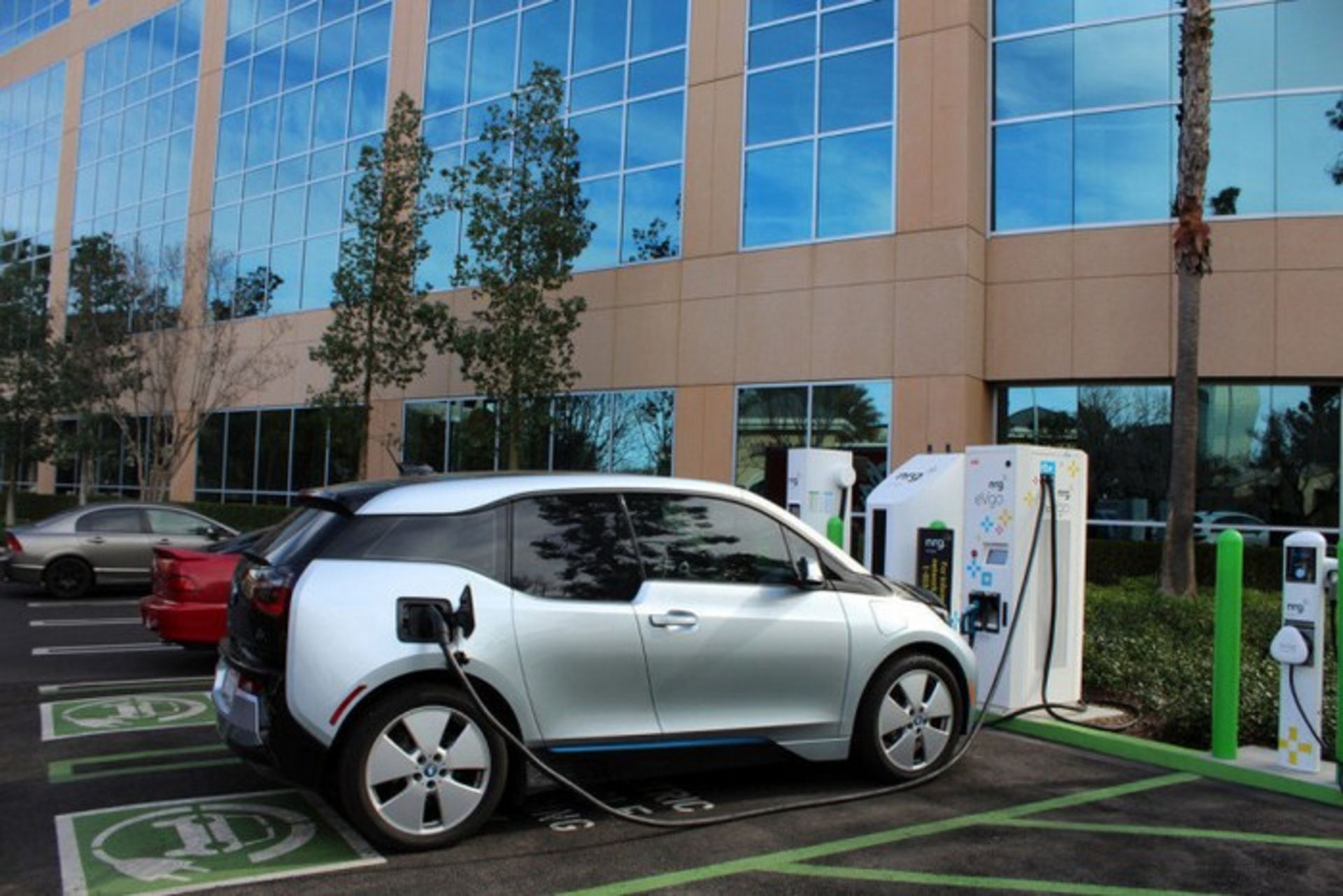 خودروهای الکتریکی