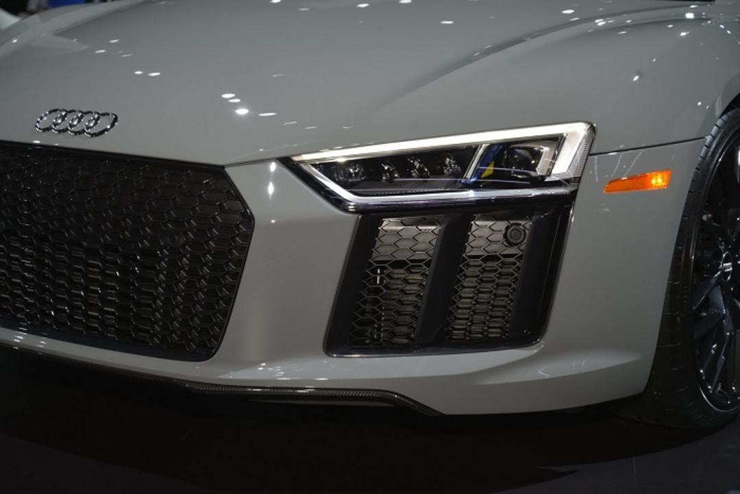 آئودی R8 V10 Plus Exclusive