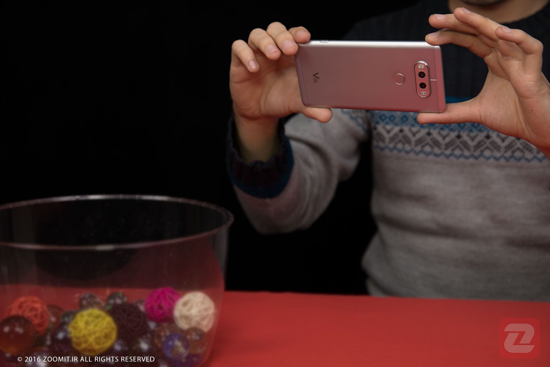 ال جی وی 20 / LG V20