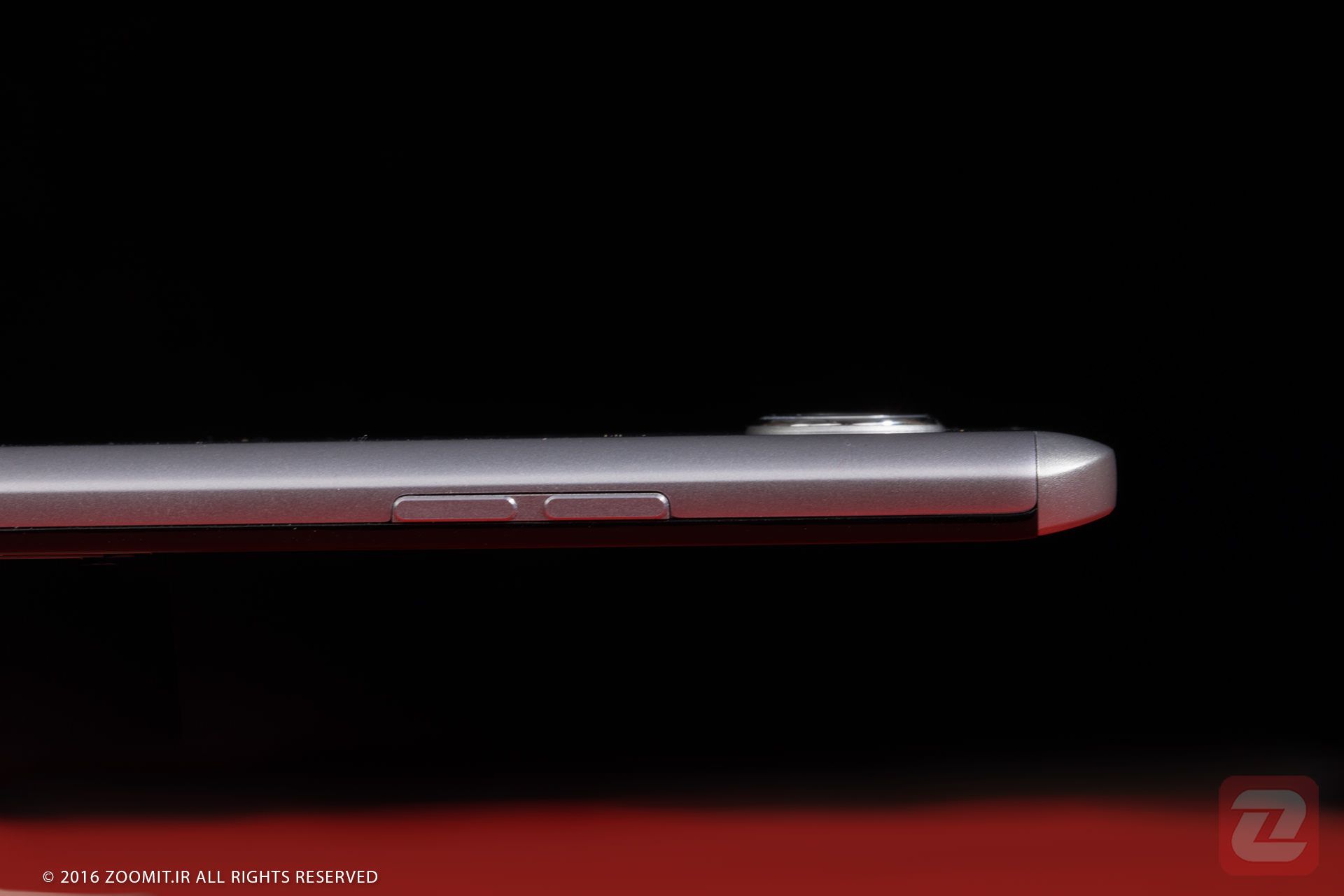 ال جی وی 20 / LG V20