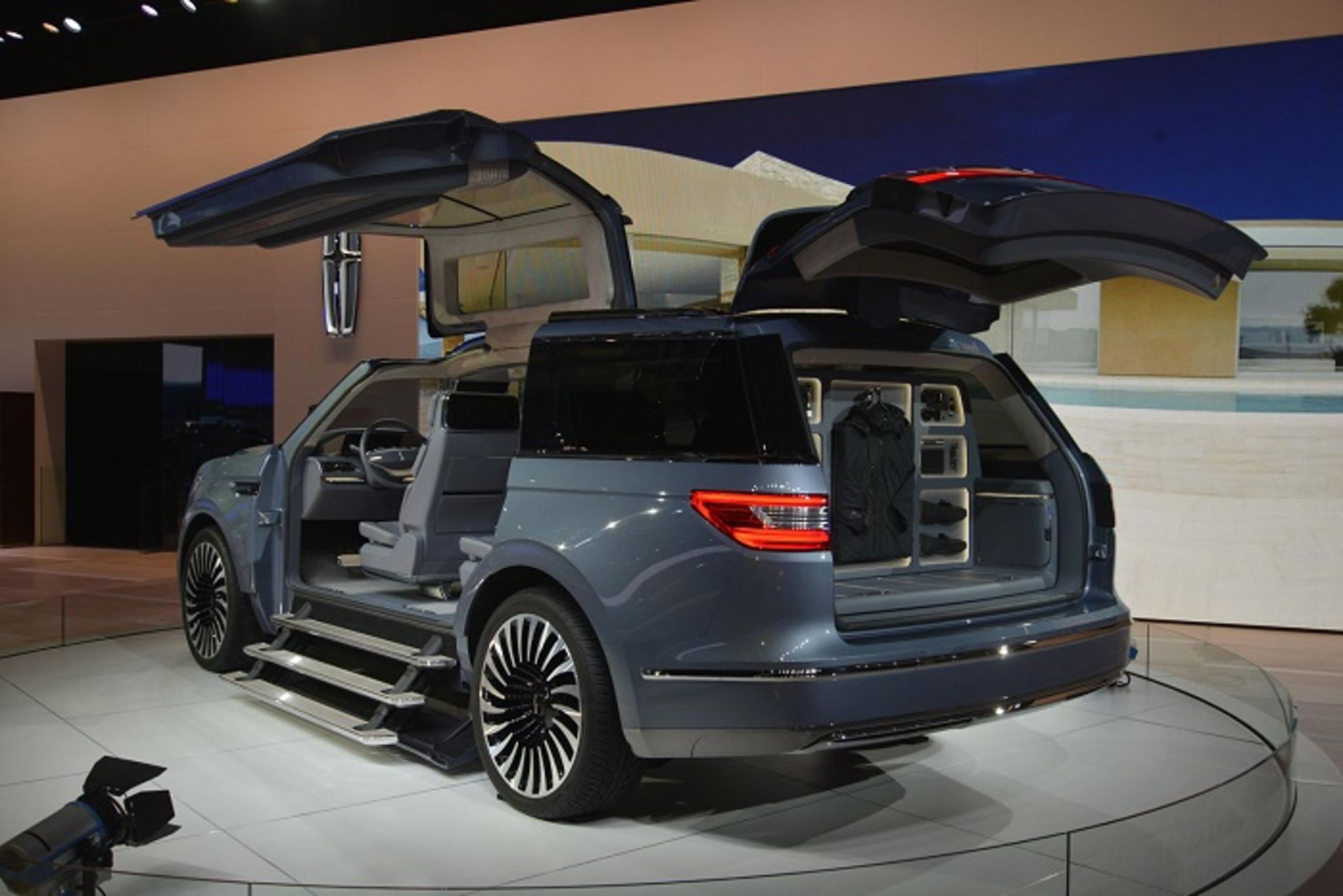 لینکلن Navigator