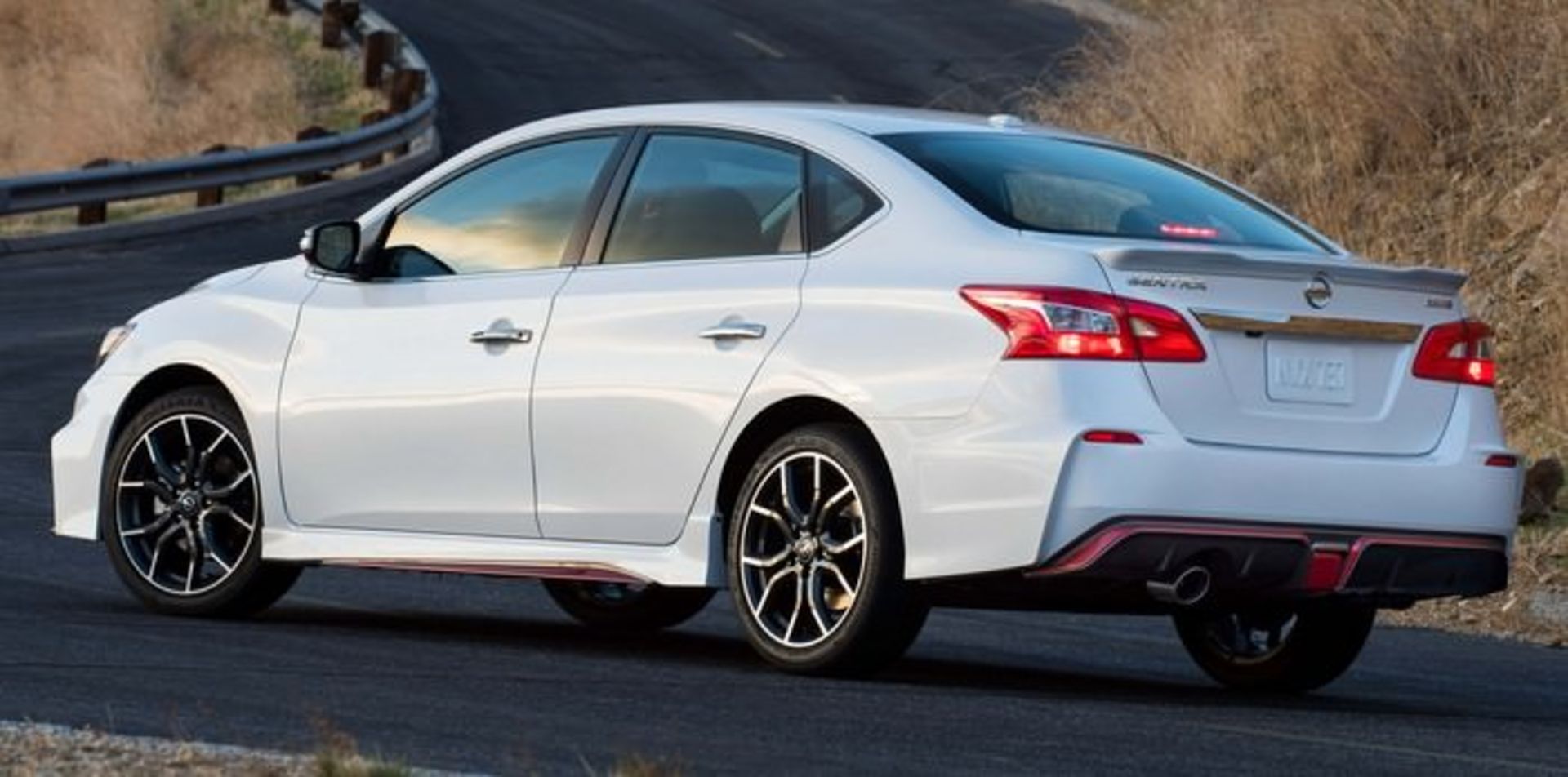 نیسان سنترا