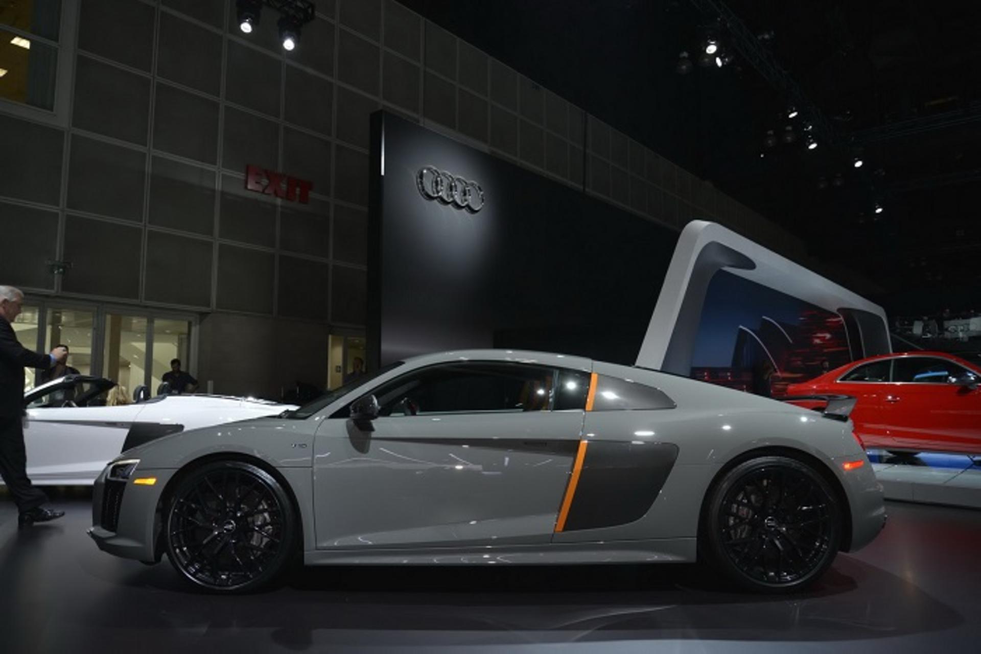 آئودی R8 V10 Plus Exclusive