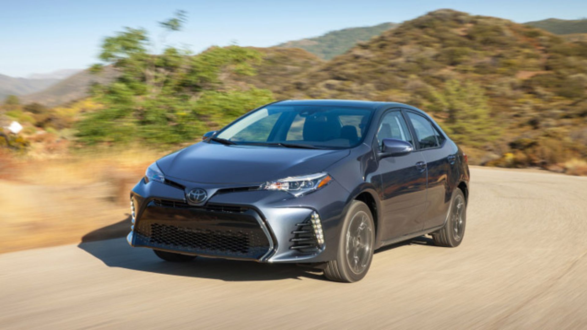 تویوتا کرولا