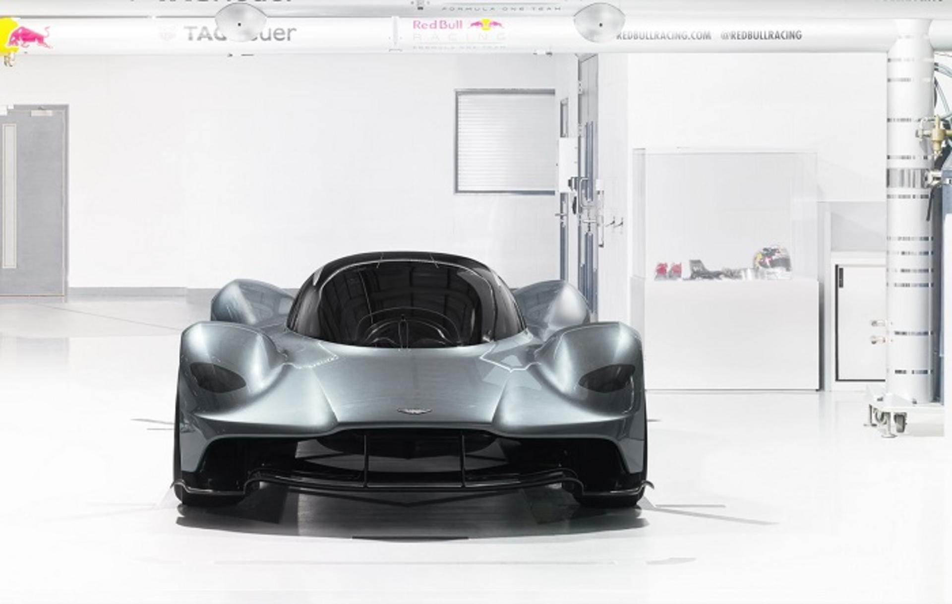 استون مارتین-ردبول AM-RB 001