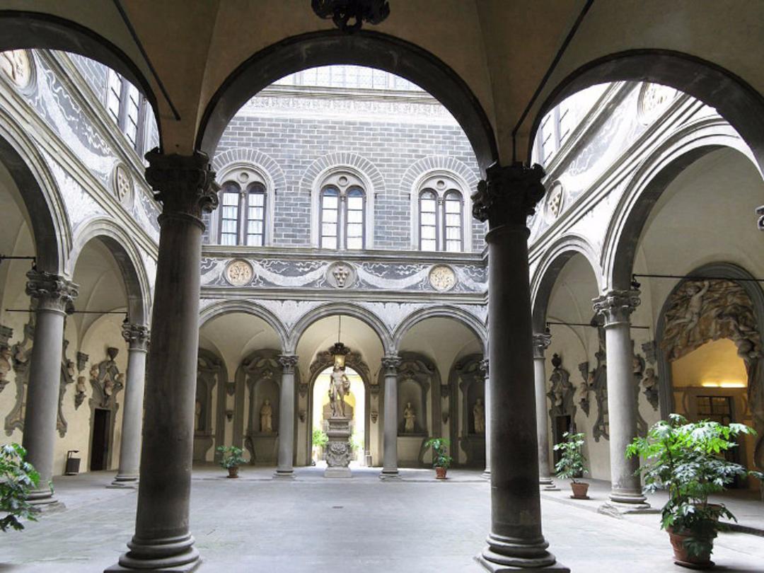 The Medici Bank 