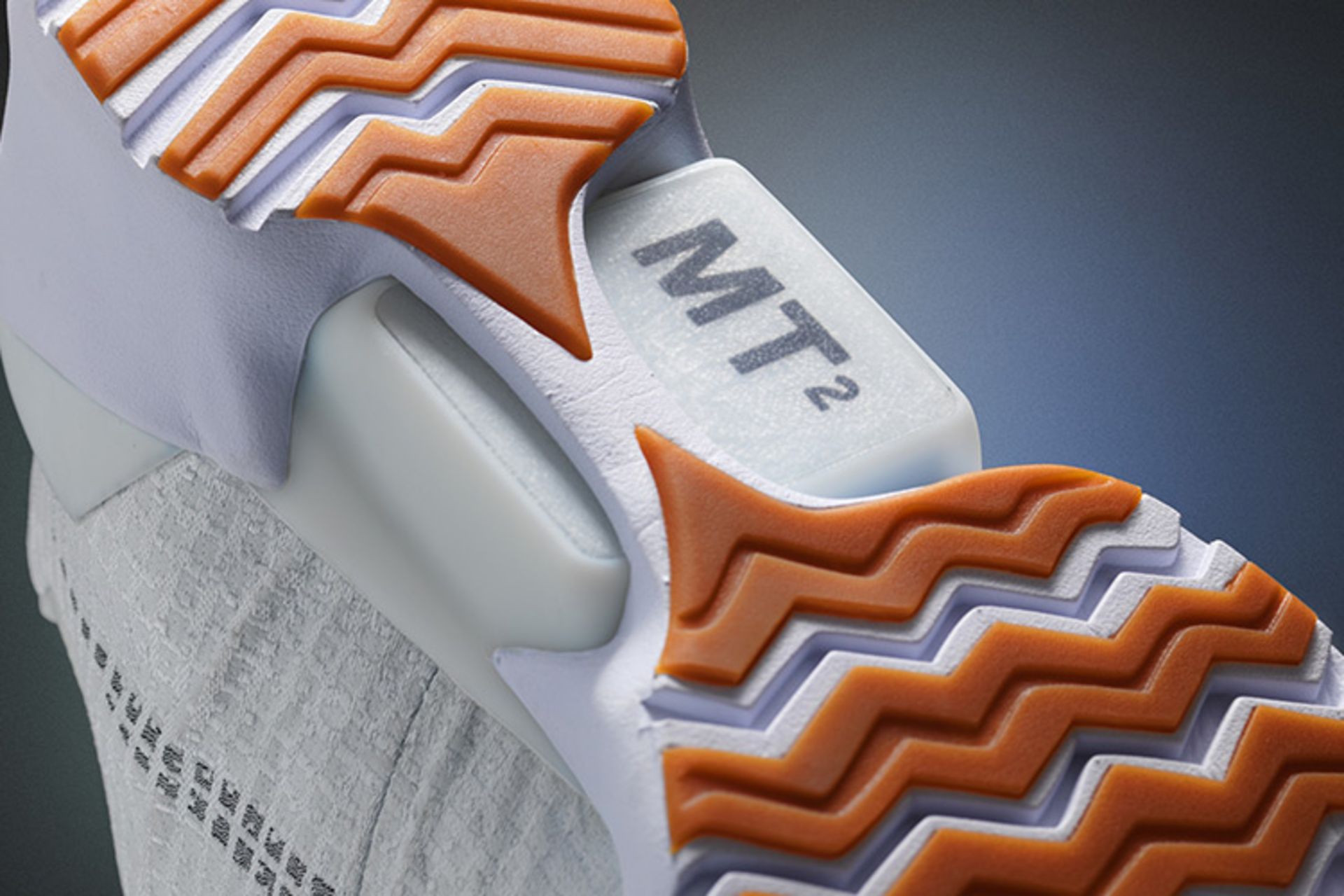 nike-hyperadapt-shoes-05