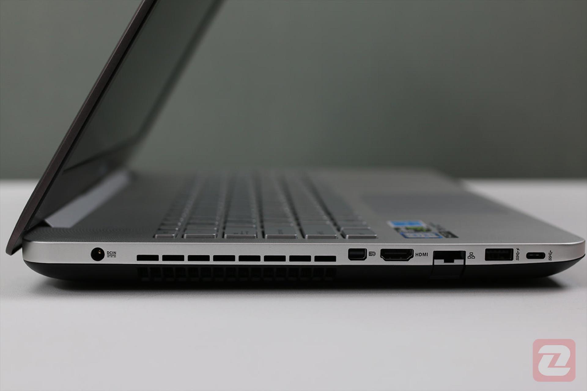 Asus N552