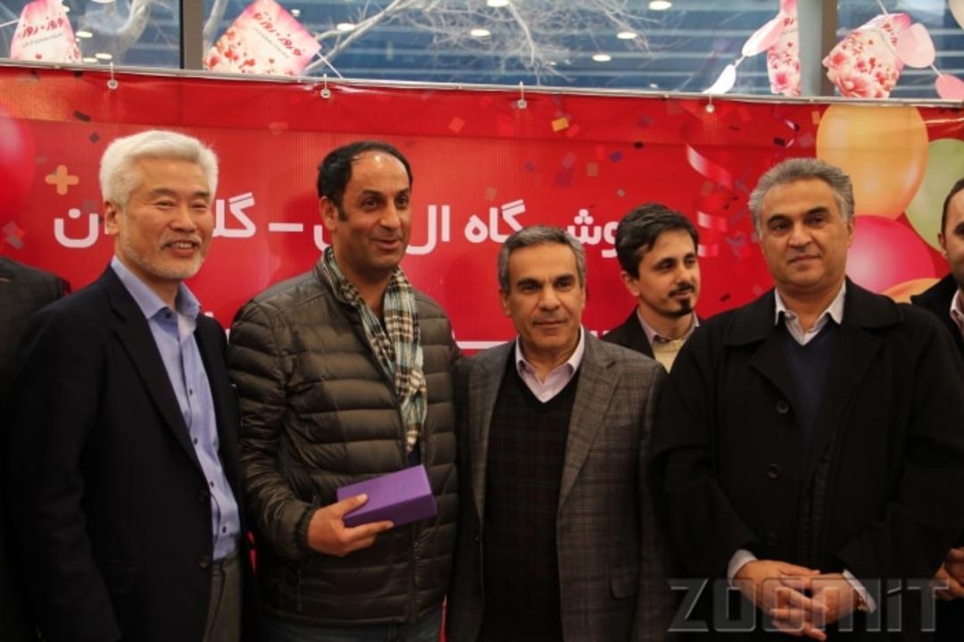 جشن یکسالگی برندشاپ ال‌جی در چارسو