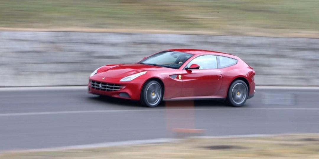 Ferrari FF