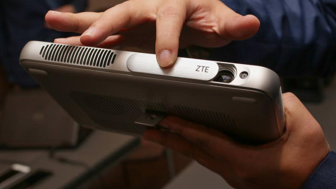 تبلت پروژکتور ZTE