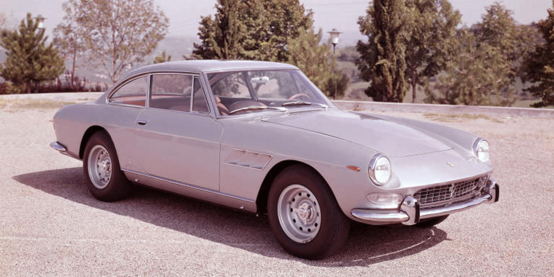 Ferrari 330 GT 2+2