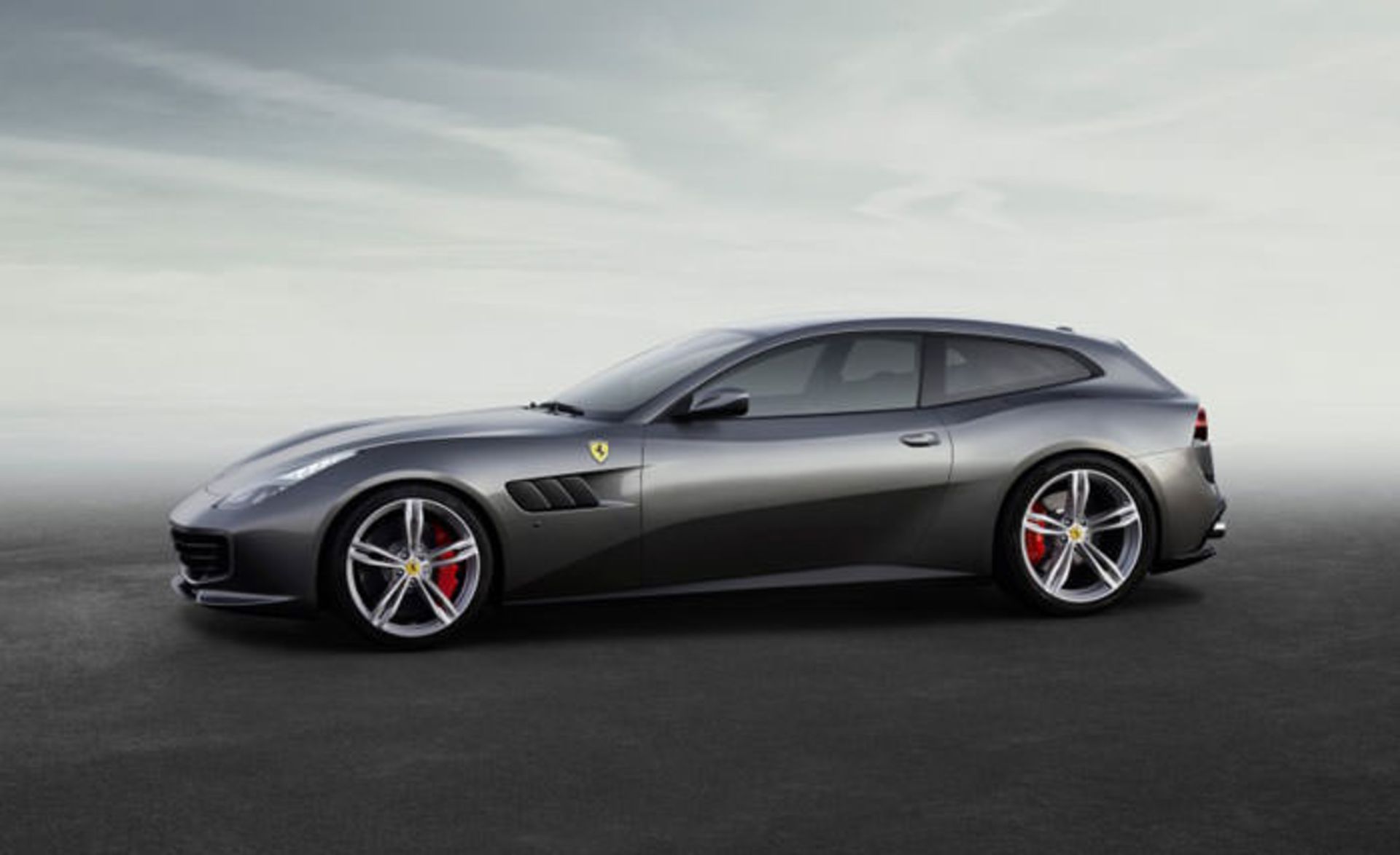 2017 Ferrari GTC4Lusso