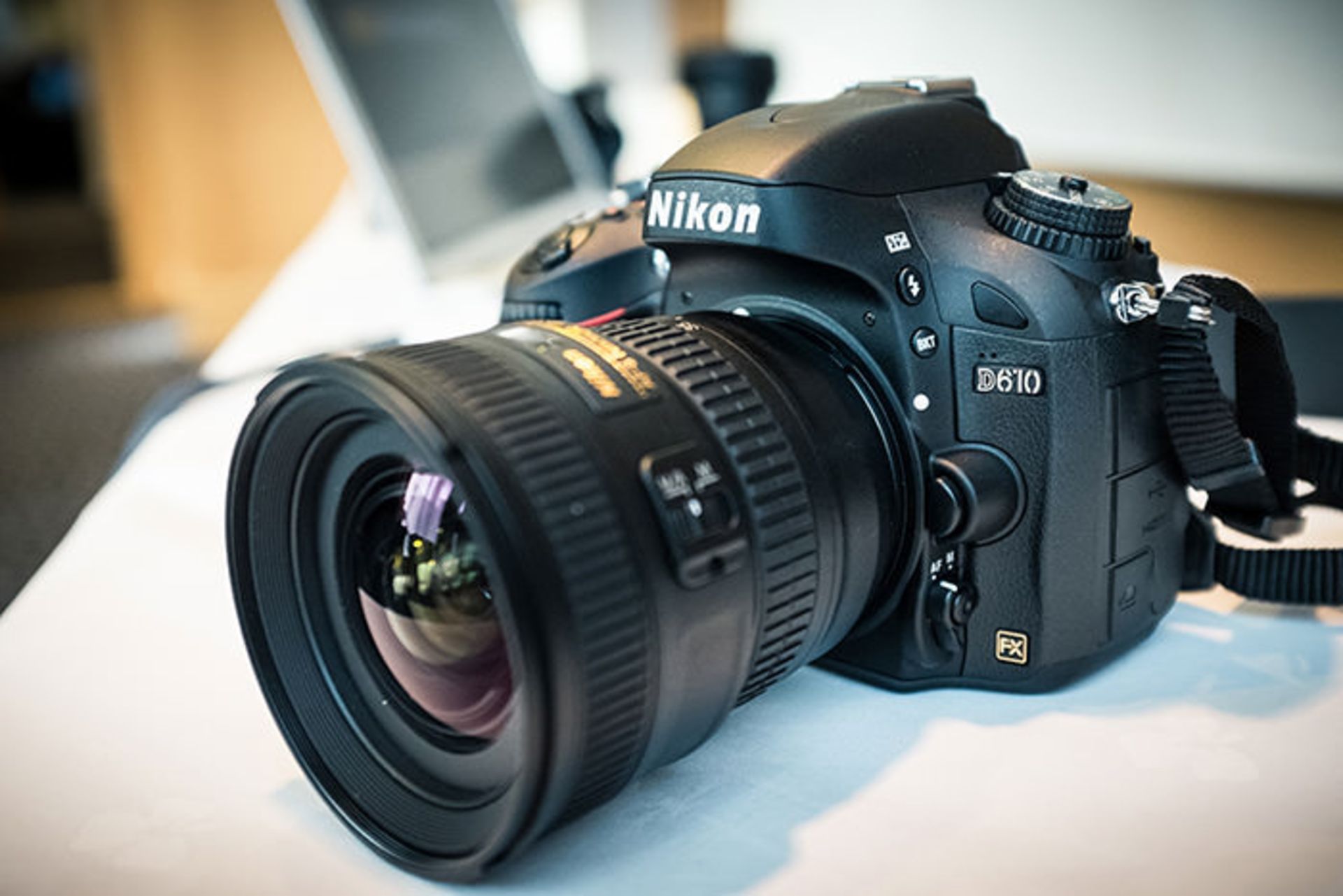 بهترین دوربین حرفه‌ای-نیکون d610