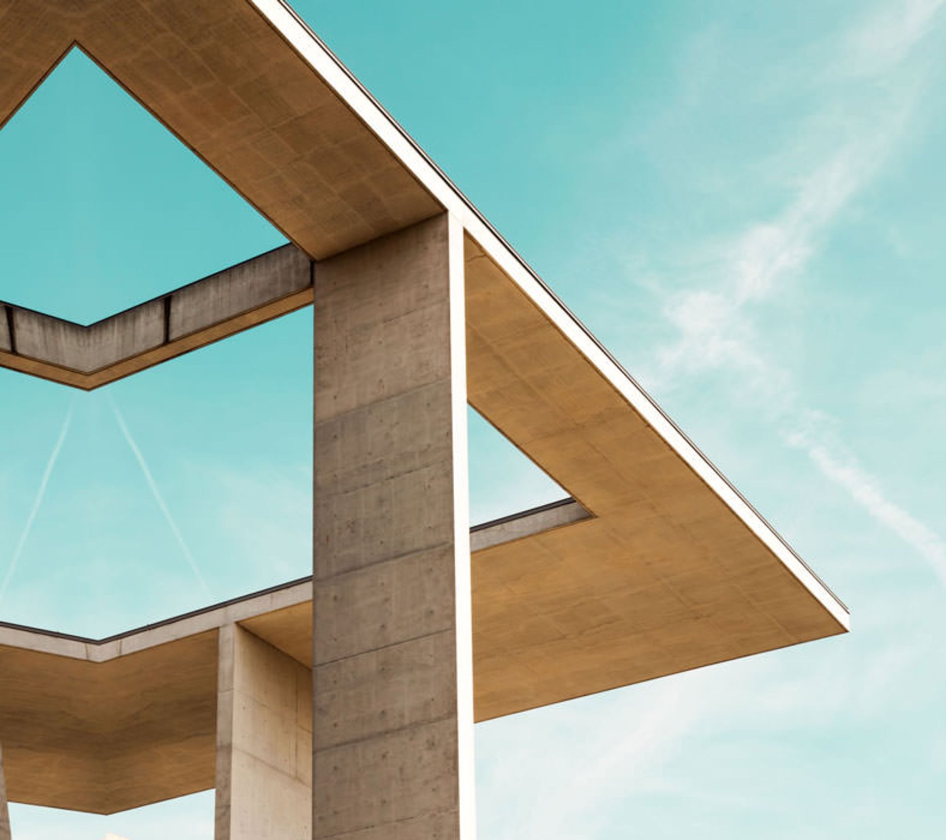 تصویر زمینه اچ‌تی‌سی 10