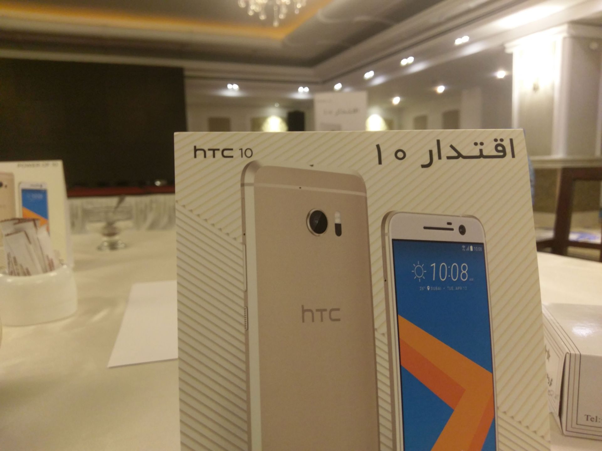 اچ تی سی 10(1)