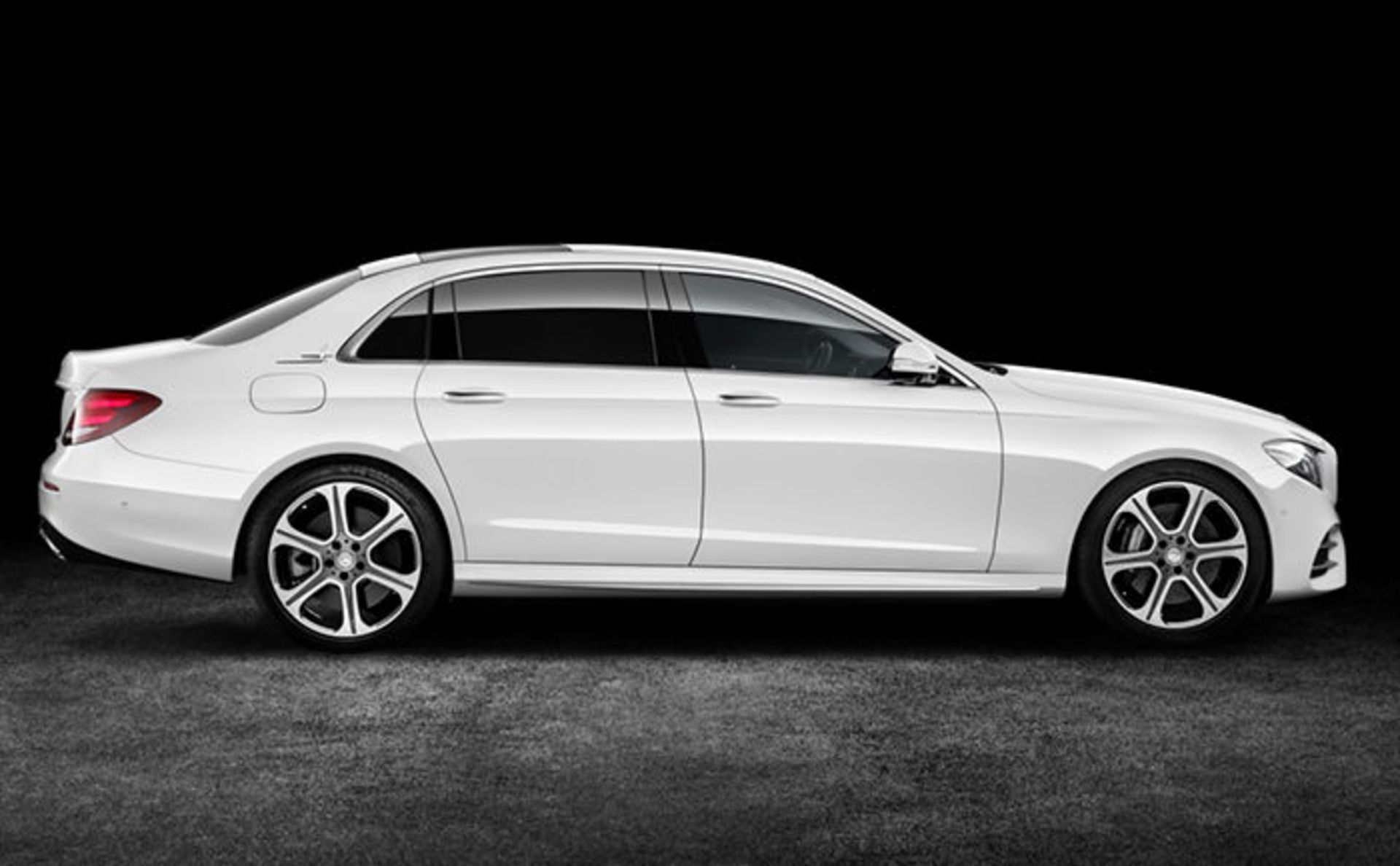 مرسدس بنز E Class