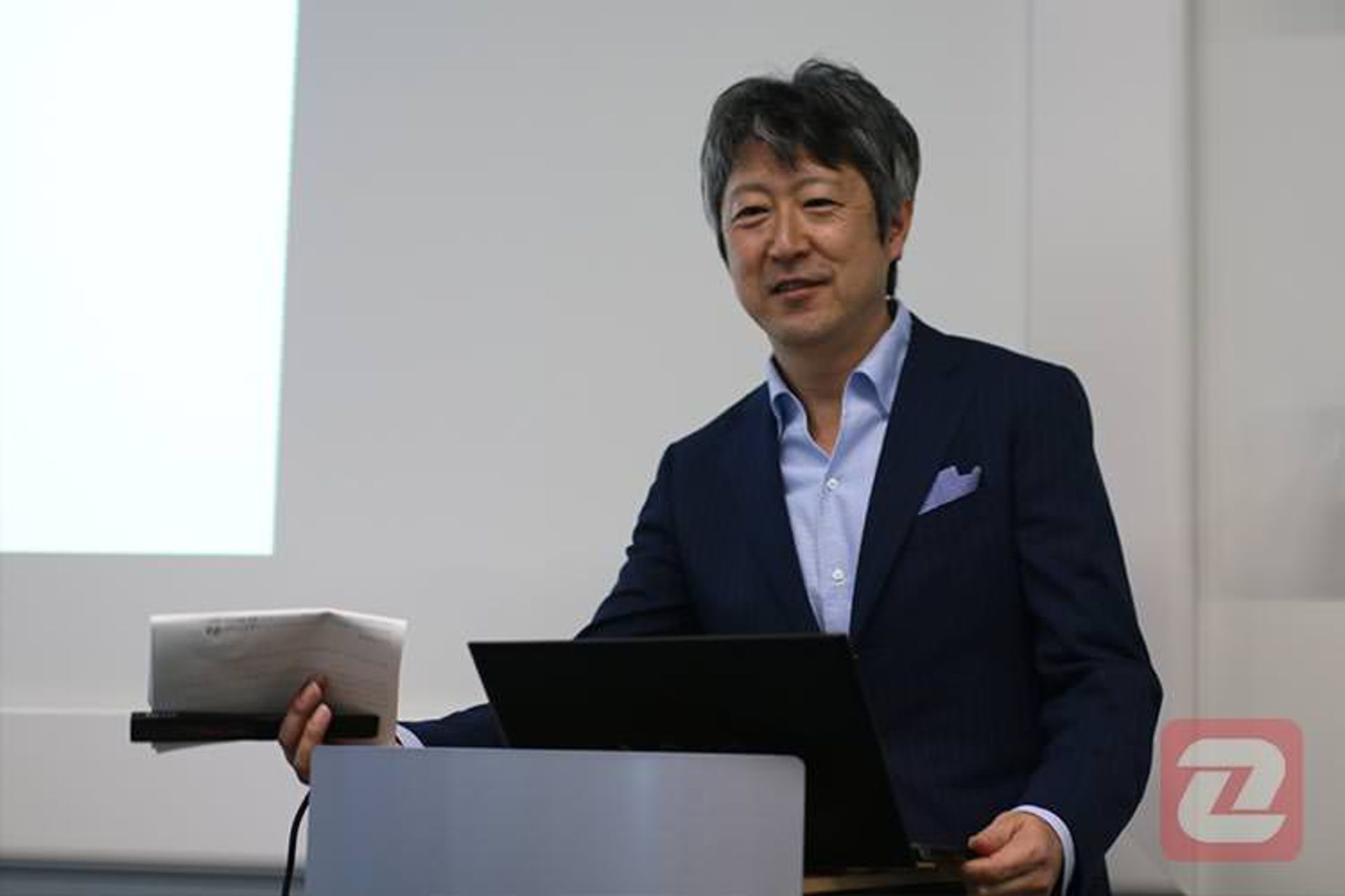 کاز تاجیما - سونی موبایل