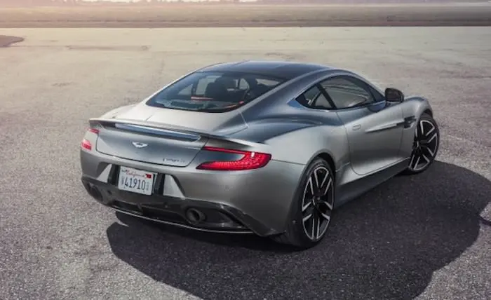 Aston martin vanquish
