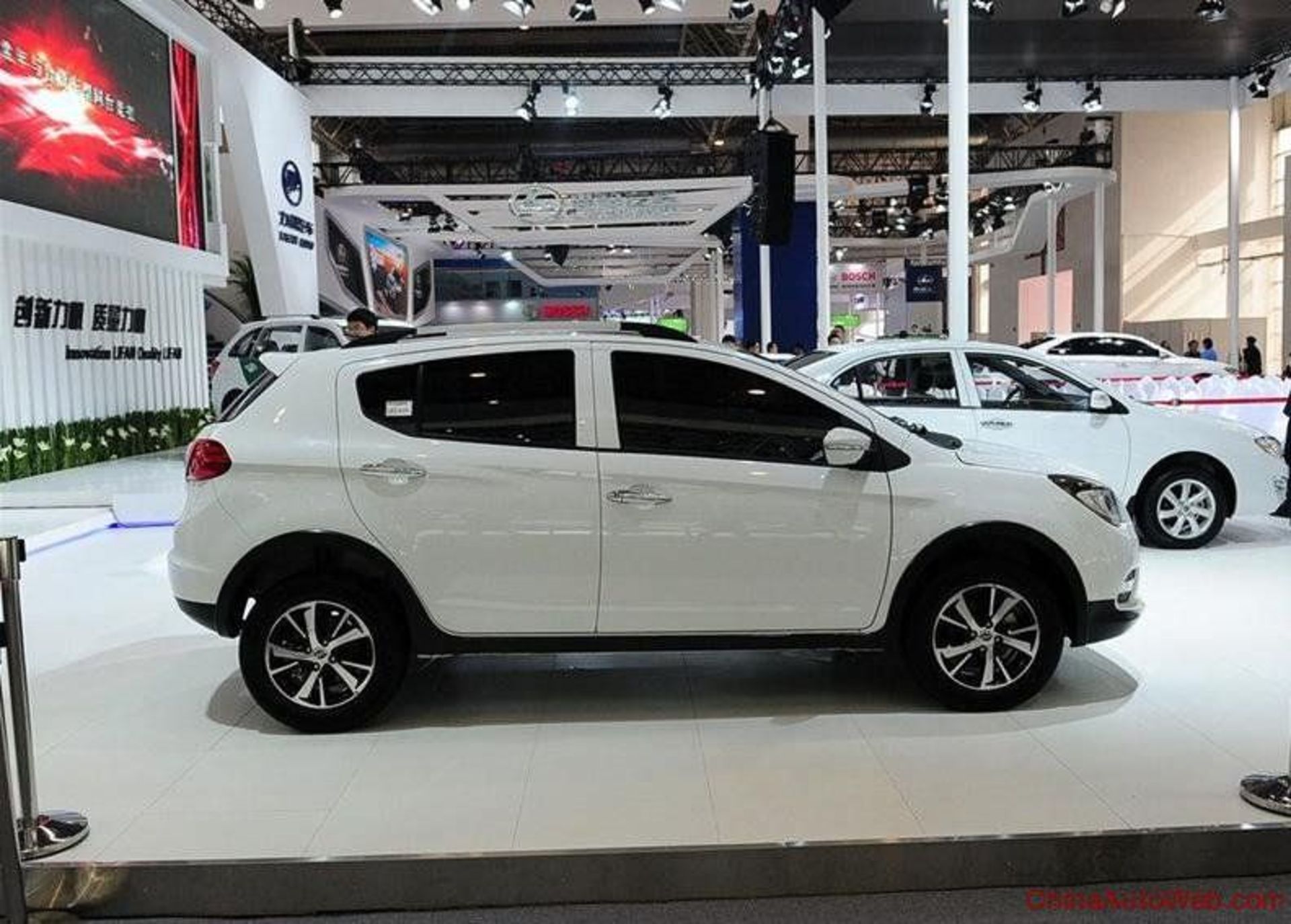 لیفان X50 لیفان ایکس ۵۰